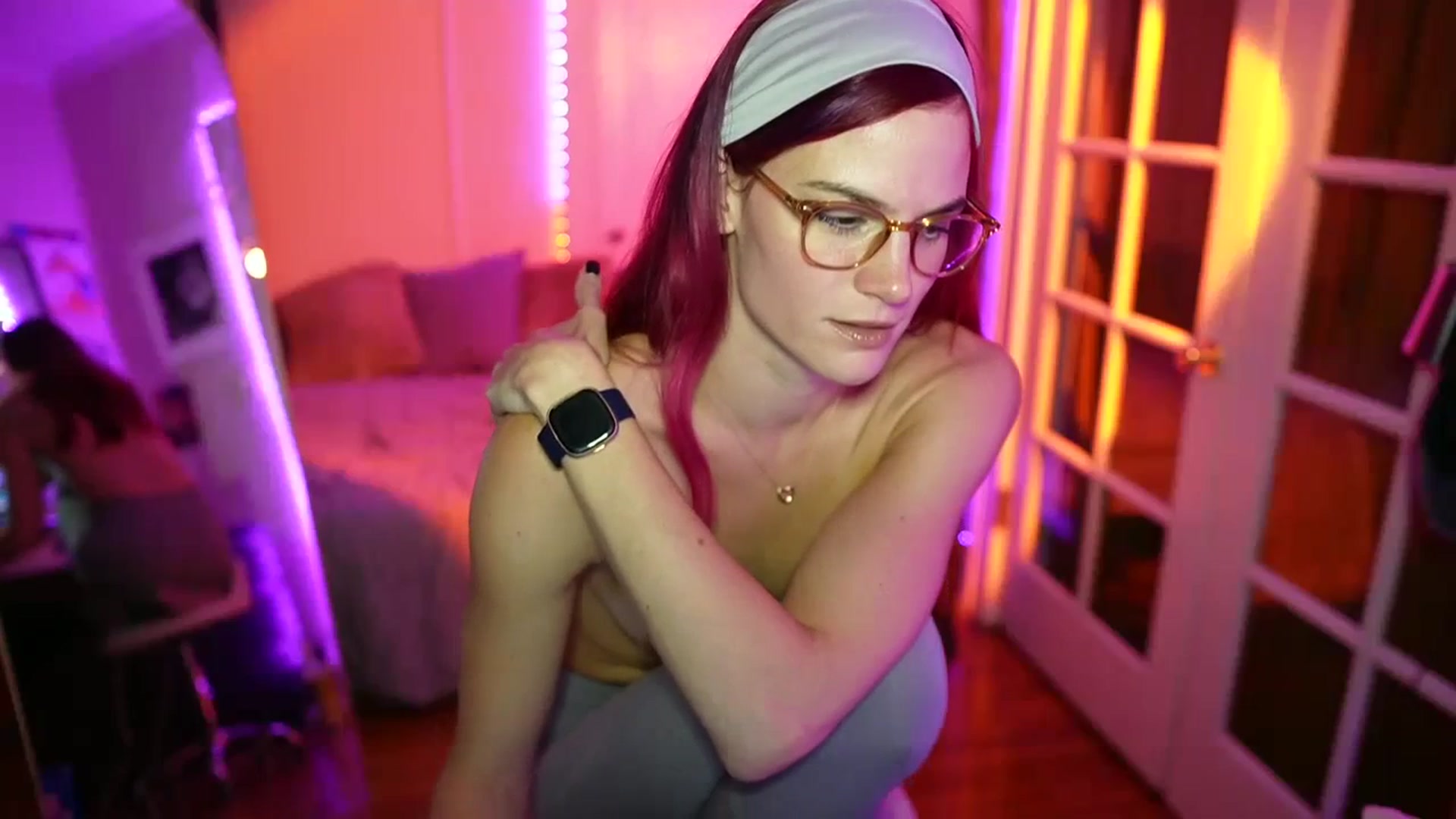 Gallery image thumbnail from Gia_Bday's myfreecams stream on, 08/08/2023, 01:04 image 5 of 20