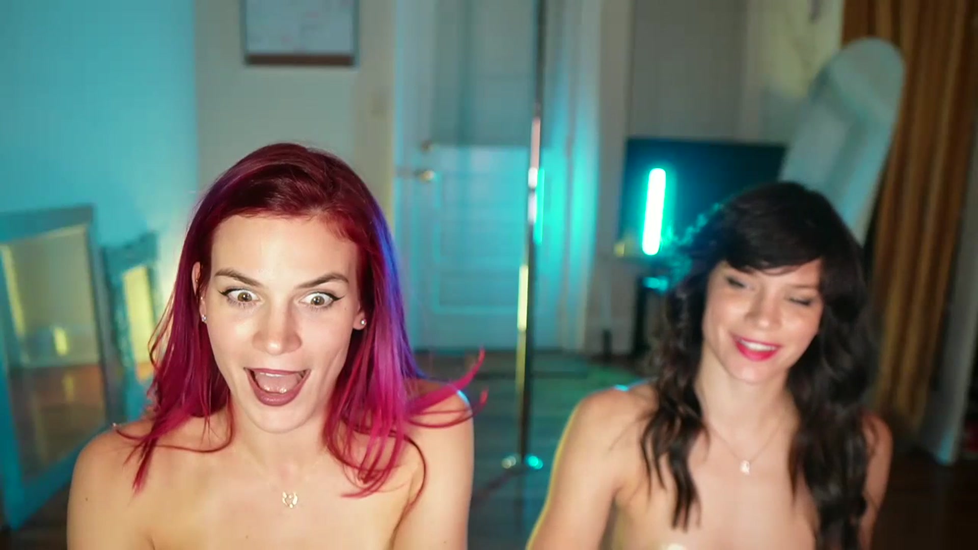 Gallery image thumbnail from Gia_Bday's myfreecams stream on, 08/09/2023, 04:10 image 8 of 20