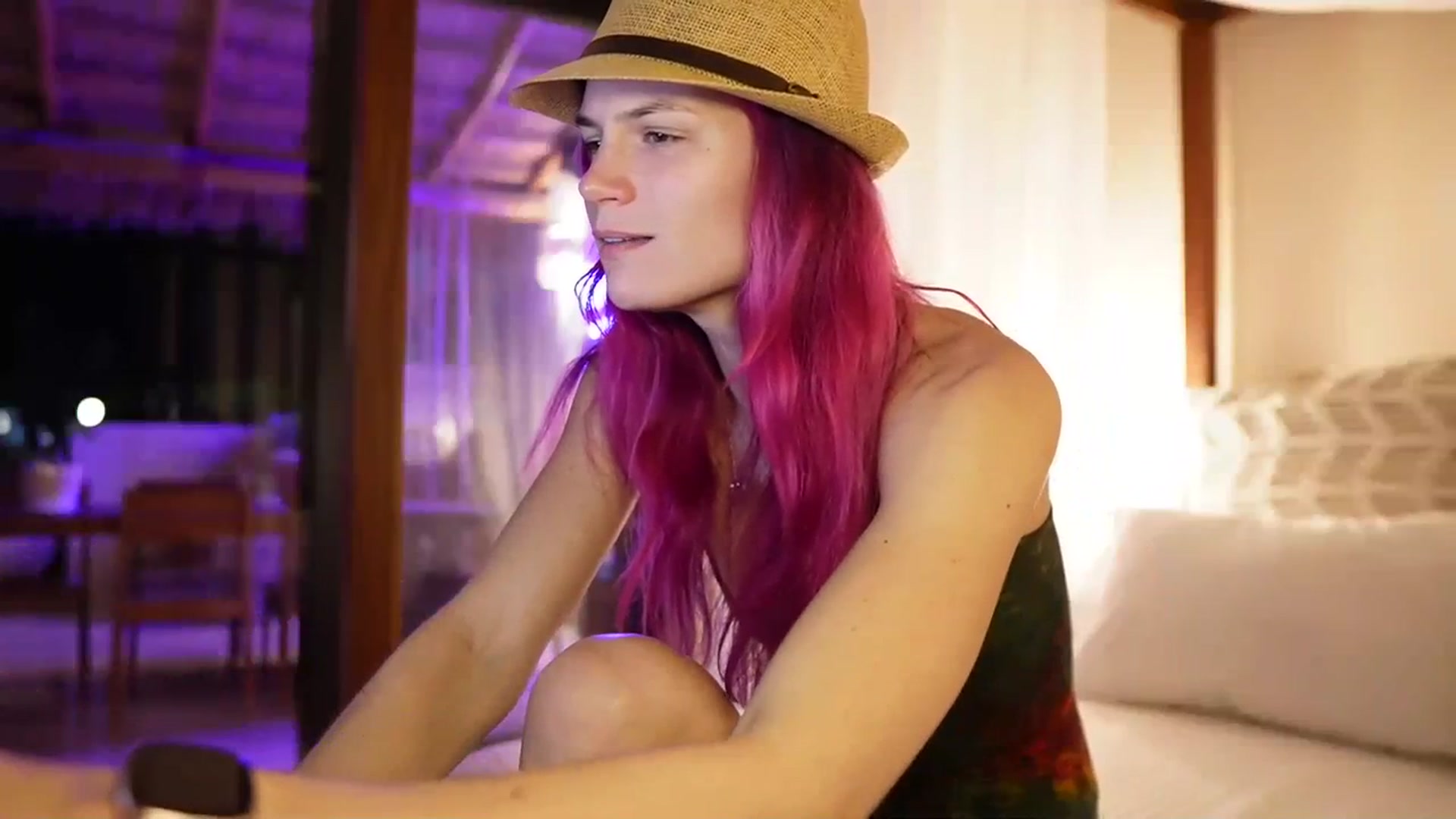 Gallery image thumbnail from Gia_Bday's myfreecams stream on, 08/13/2023, 02:36 image 5 of 20