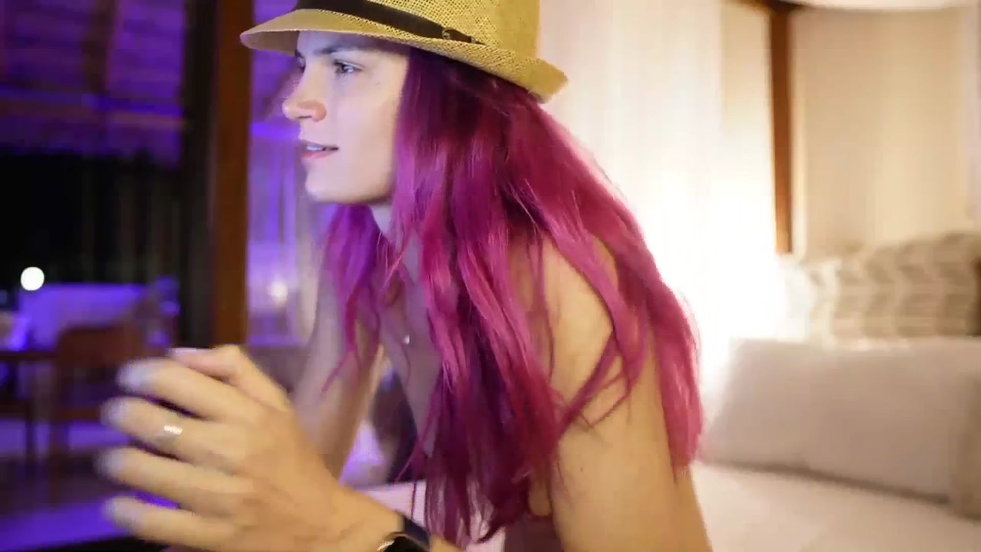 Gallery image thumbnail from Gia_Bday's myfreecams stream on, 08/13/2023, 04:37 image 8 of 20