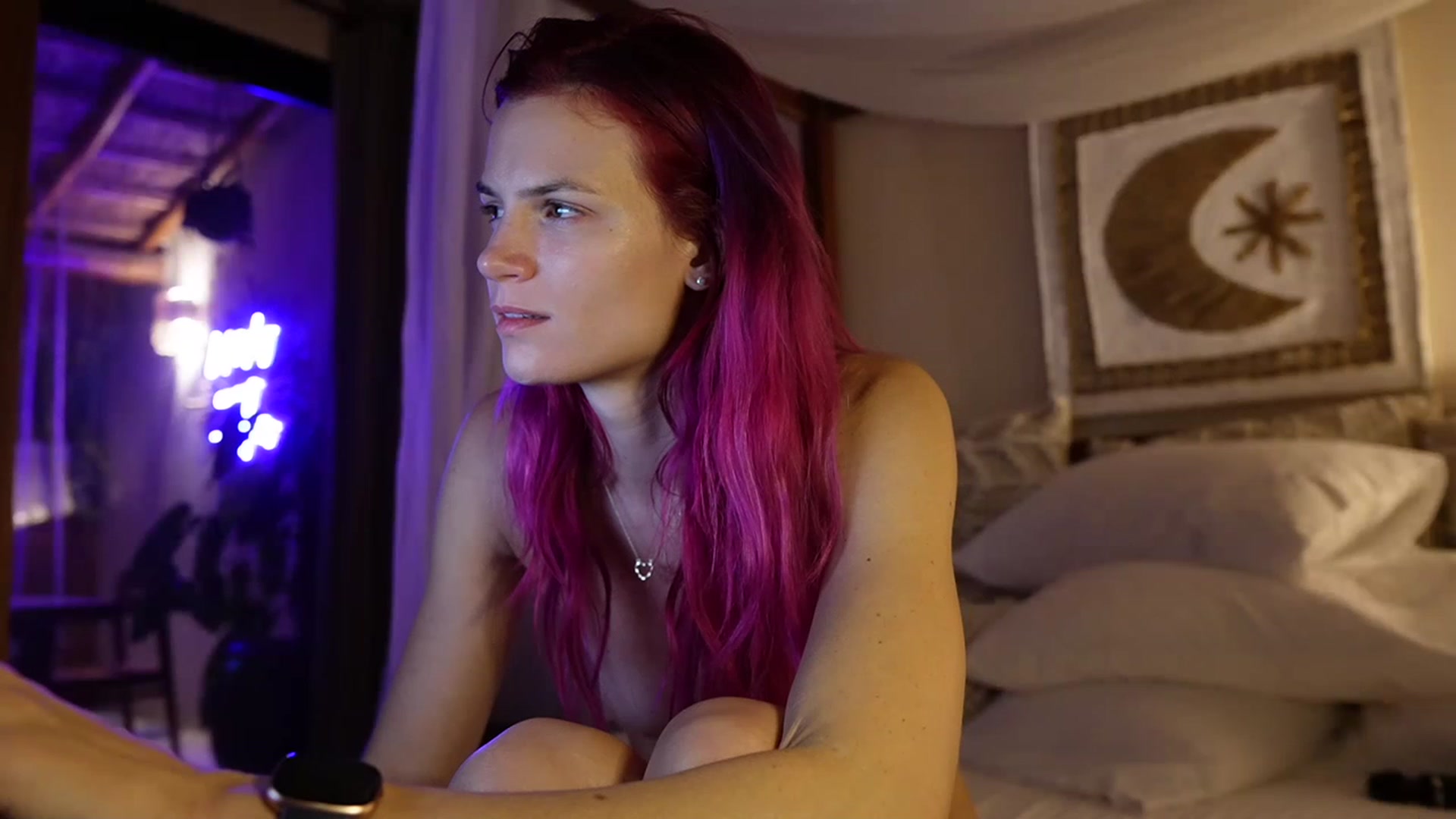 Gallery image thumbnail from Gia_Bday's myfreecams stream on, 08/13/2023, 07:34 image 10 of 20