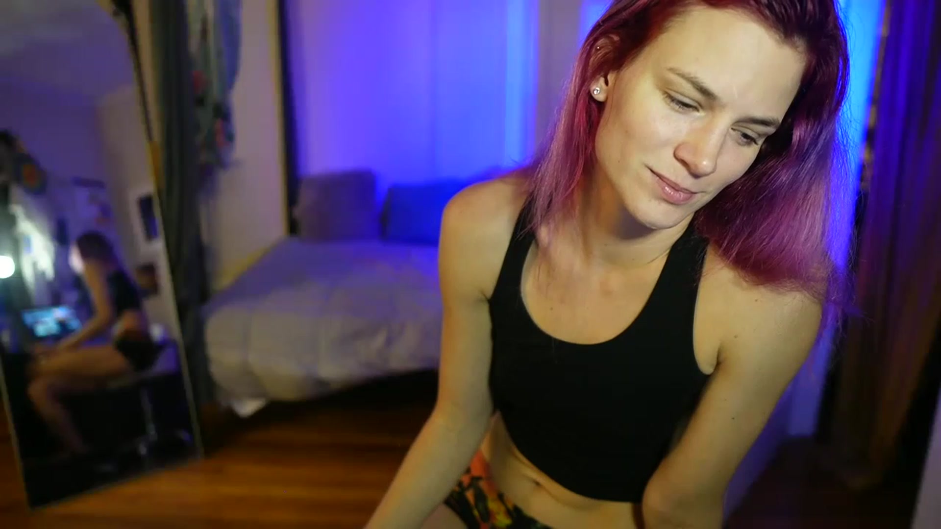 Gallery image thumbnail from Gia_Bday's myfreecams stream on, 08/19/2023, 01:59 image 5 of 20