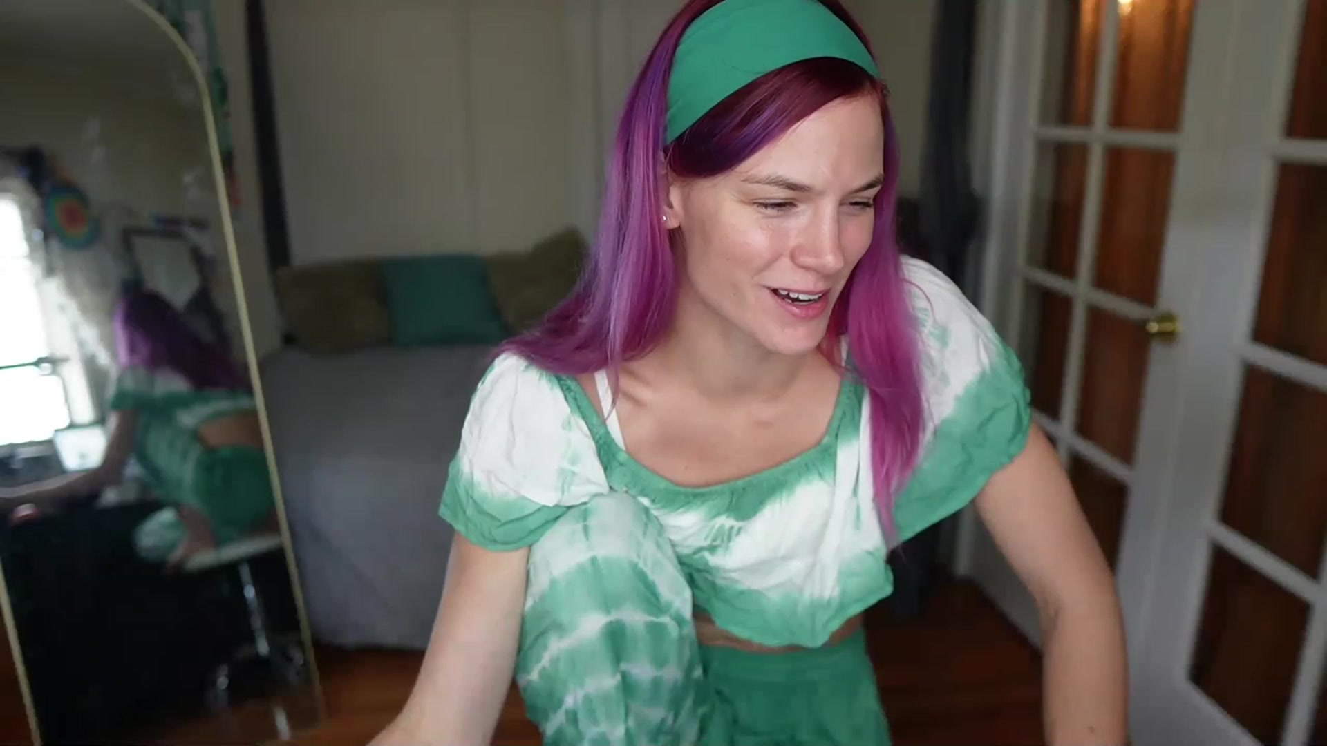 Gallery image thumbnail from Gia_Bday's myfreecams stream on, 08/20/2023, 20:01 image 5 of 20