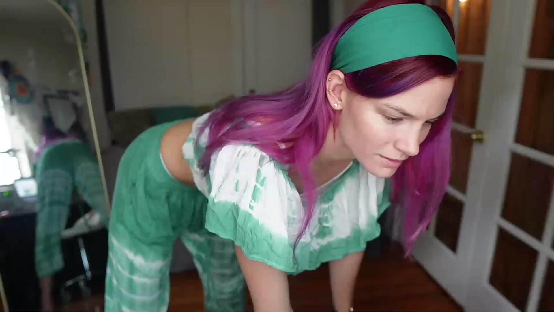 Gallery image thumbnail from Gia_Bday's myfreecams stream on, 08/20/2023, 21:15 image 1 of 20