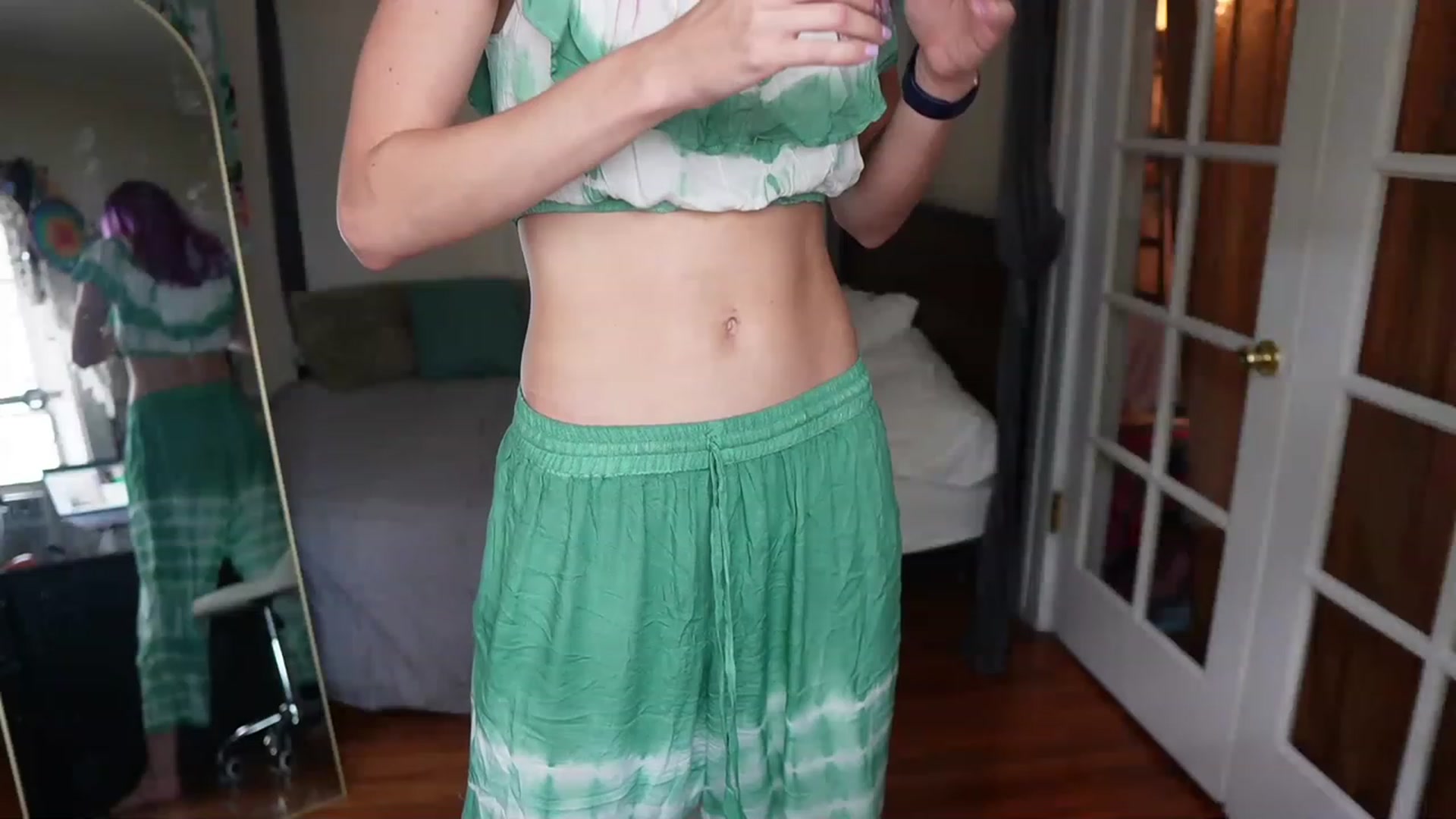 Gallery image thumbnail from Gia_Bday's myfreecams stream on, 08/20/2023, 21:15 image 3 of 20