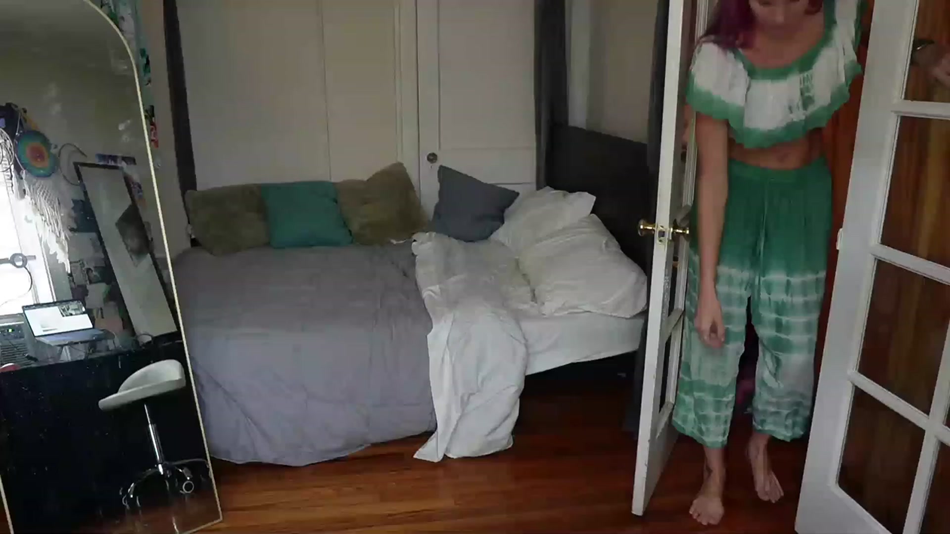 Gallery image thumbnail from Gia_Bday's myfreecams stream on, 08/20/2023, 21:15 image 2 of 20