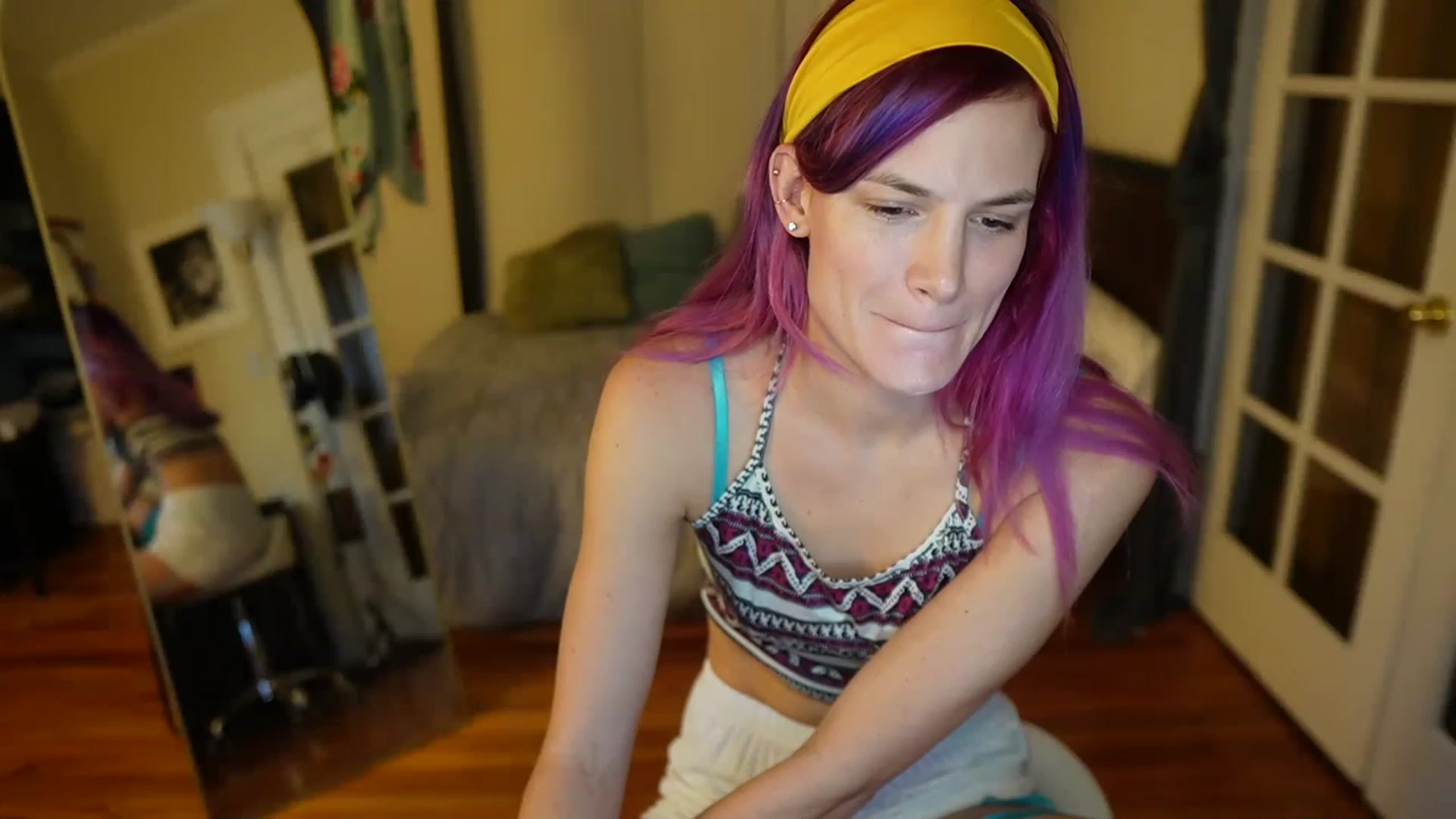 Gallery image thumbnail from Gia_Bday's myfreecams stream on, 08/21/2023, 23:48 image 17 of 20