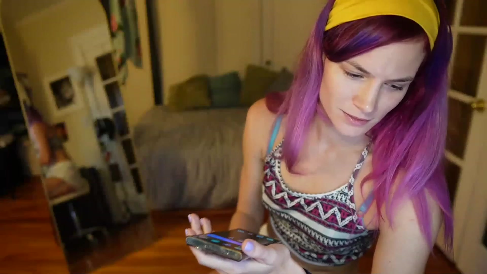 Gallery image thumbnail from Gia_Bday's myfreecams stream on, 08/21/2023, 23:48 image 19 of 20