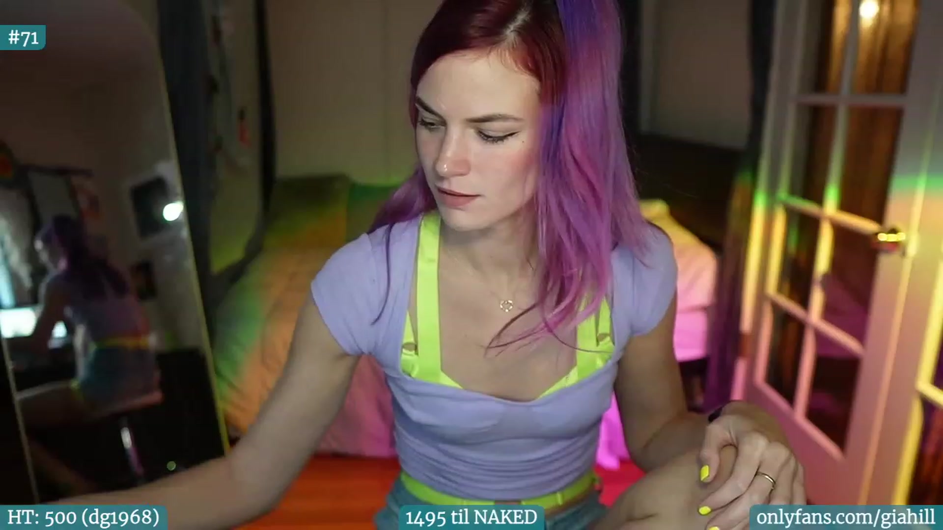 Gallery image thumbnail from Gia_Bday's myfreecams stream on, 08/25/2023, 23:04 image 7 of 20