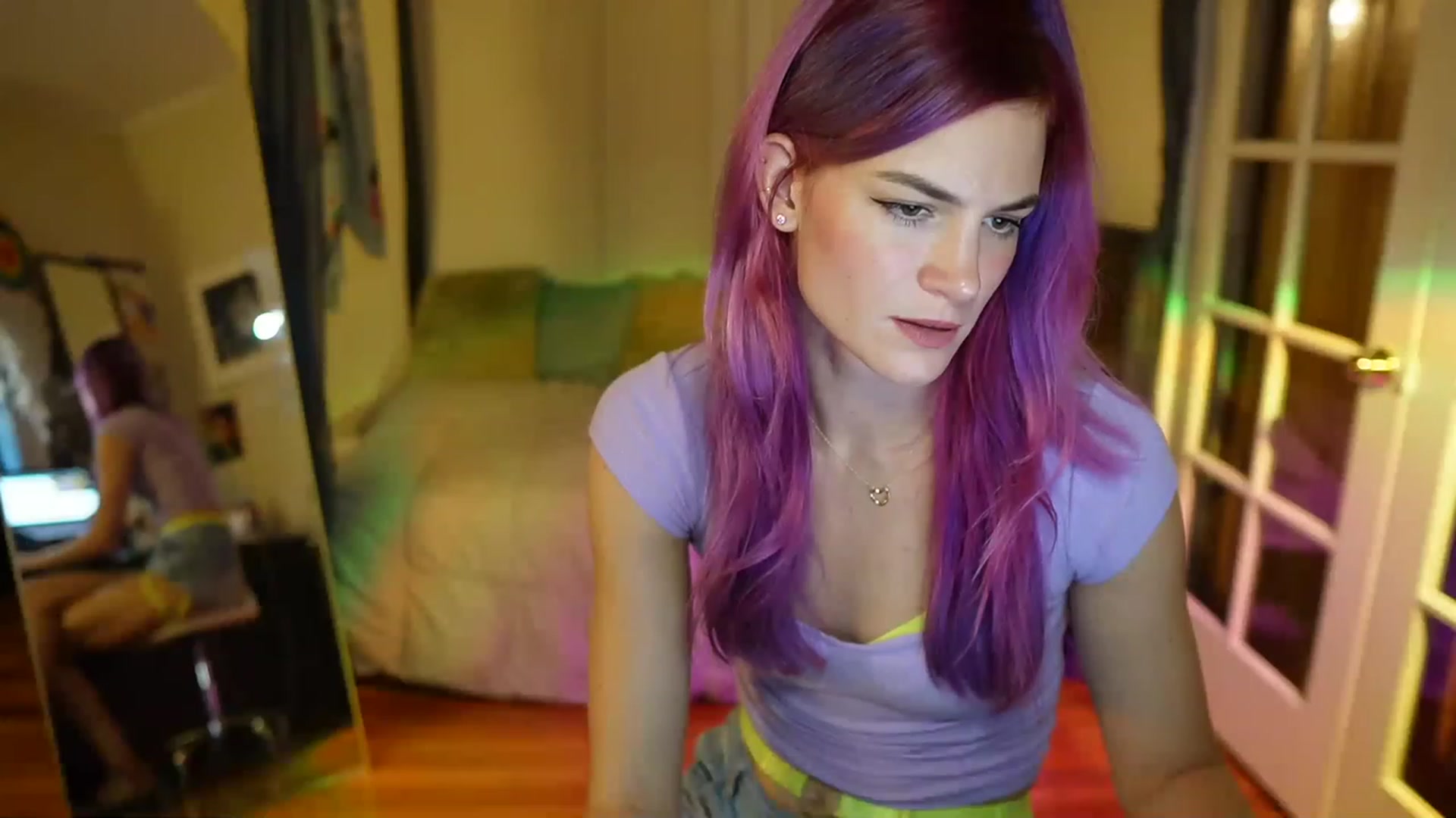 Gallery image thumbnail from Gia_Bday's myfreecams stream on, 08/25/2023, 23:57 image 10 of 20