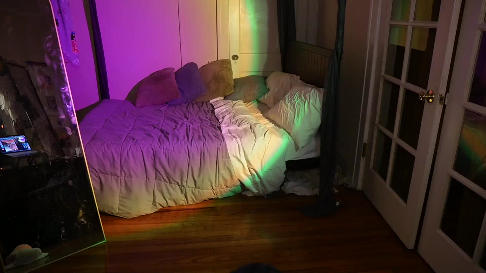 Gallery image thumbnail from Gia_Bday's myfreecams stream on, 08/26/2023, 05:23 image 20 of 20