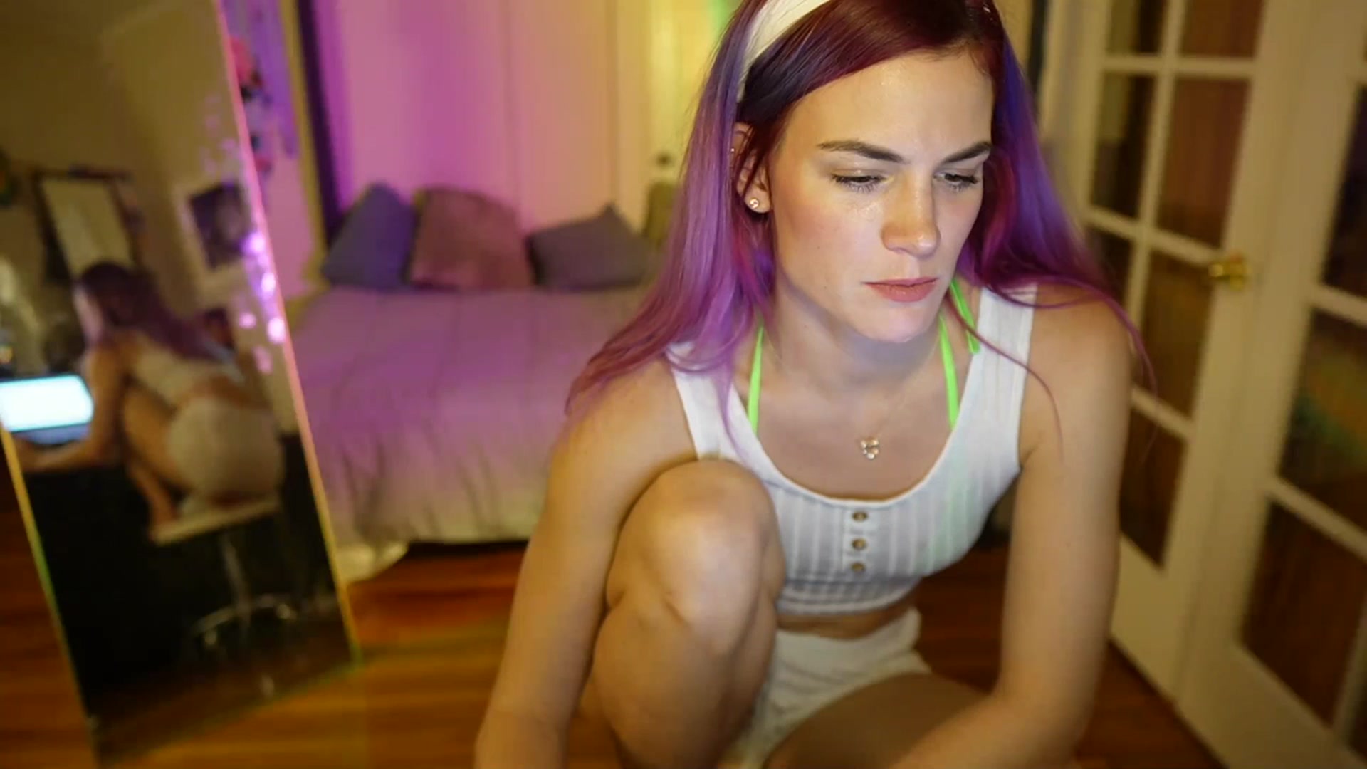 Gallery image thumbnail from Gia_Bday's myfreecams stream on, 08/27/2023, 02:27 image 1 of 20