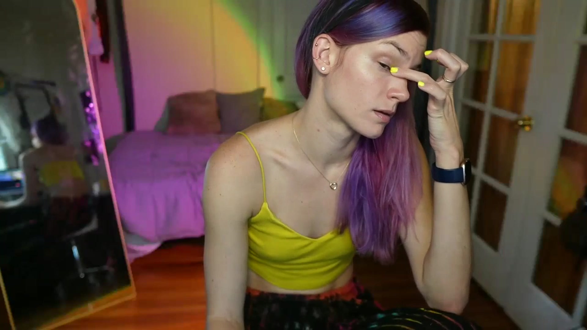 Gallery image thumbnail from Gia_Bday's myfreecams stream on, 08/29/2023, 22:23 image 4 of 20