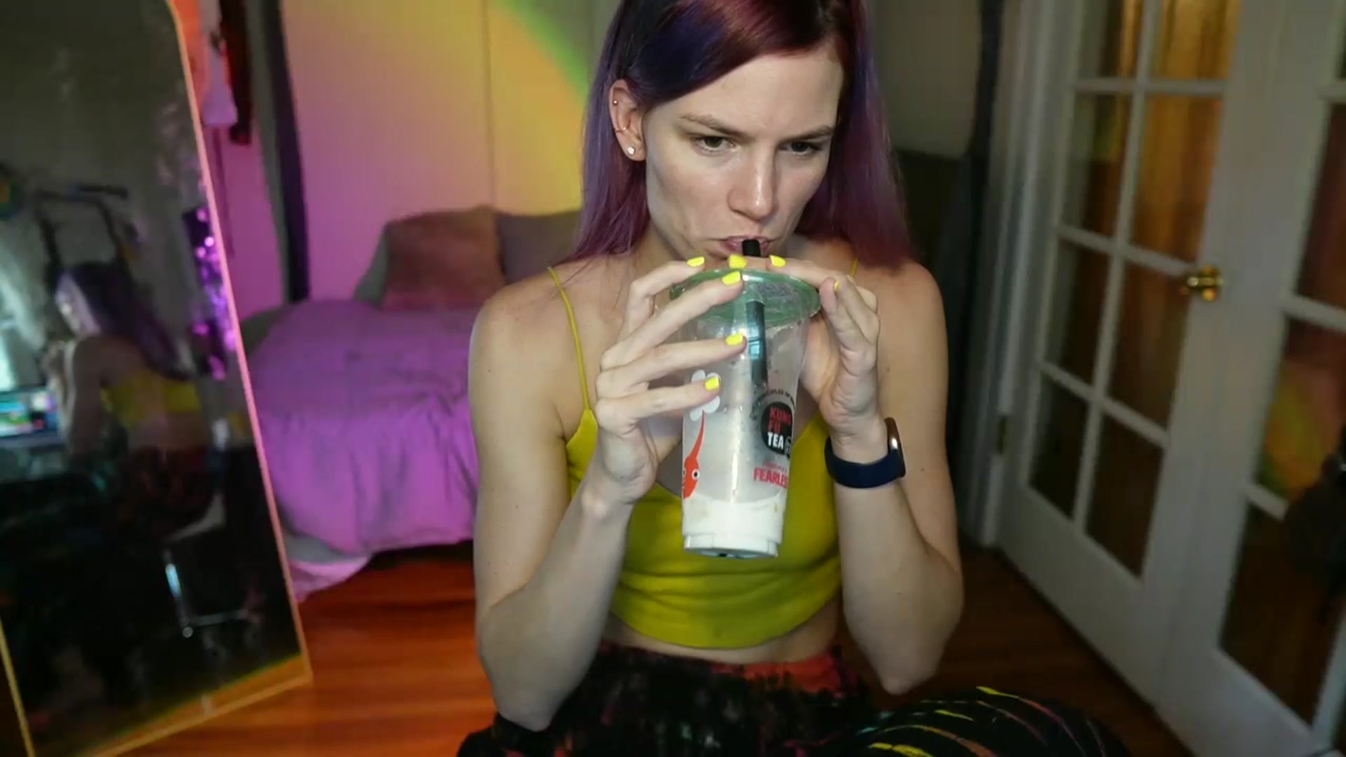 Gallery image thumbnail from Gia_Bday's myfreecams stream on, 08/29/2023, 22:23 image 1 of 20
