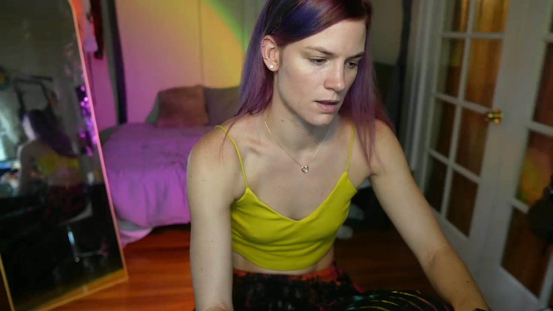 Gallery image thumbnail from Gia_Bday's myfreecams stream on, 08/29/2023, 22:23 image 3 of 20