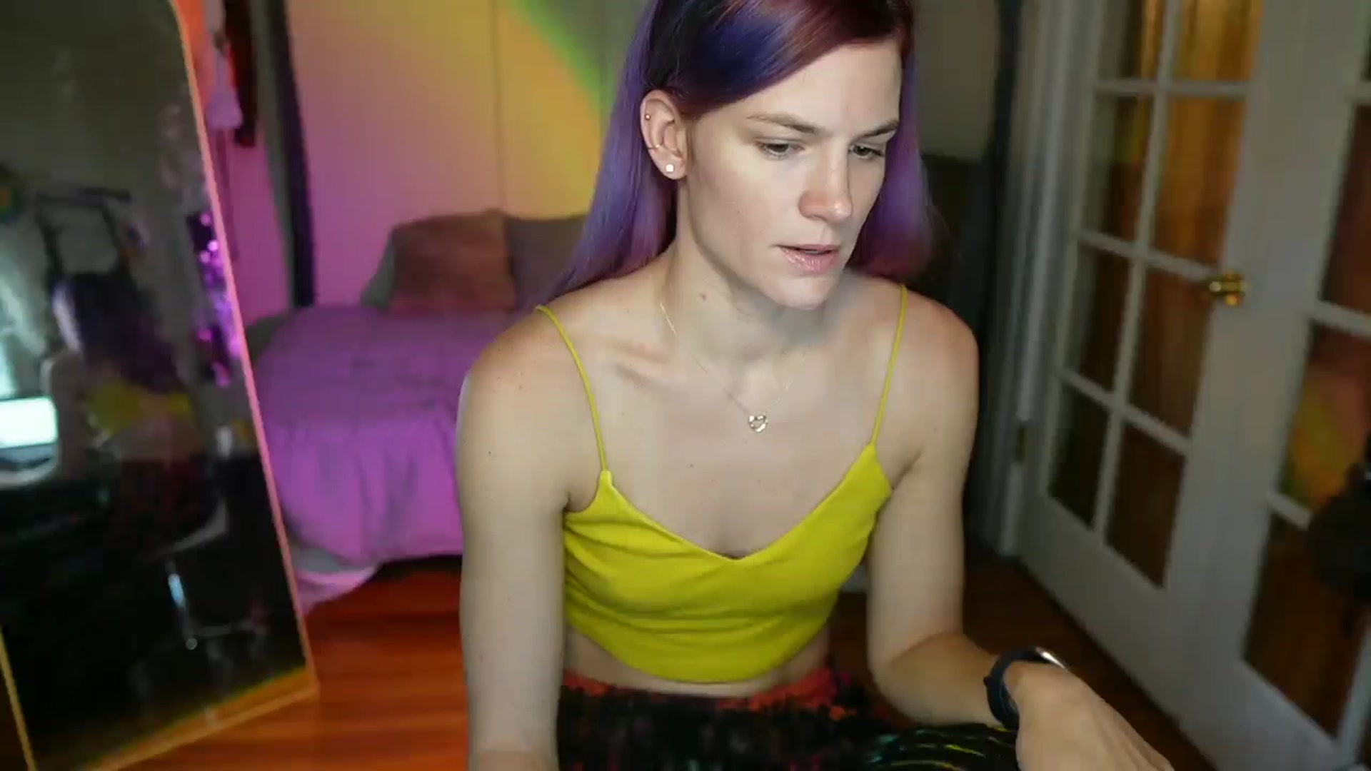 Gallery image thumbnail from Gia_Bday's myfreecams stream on, 08/29/2023, 22:23 image 5 of 20