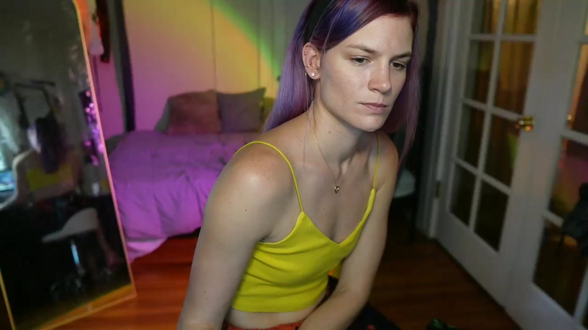 Gallery image thumbnail from Gia_Bday's myfreecams stream on, 08/29/2023, 22:36 image 17 of 20
