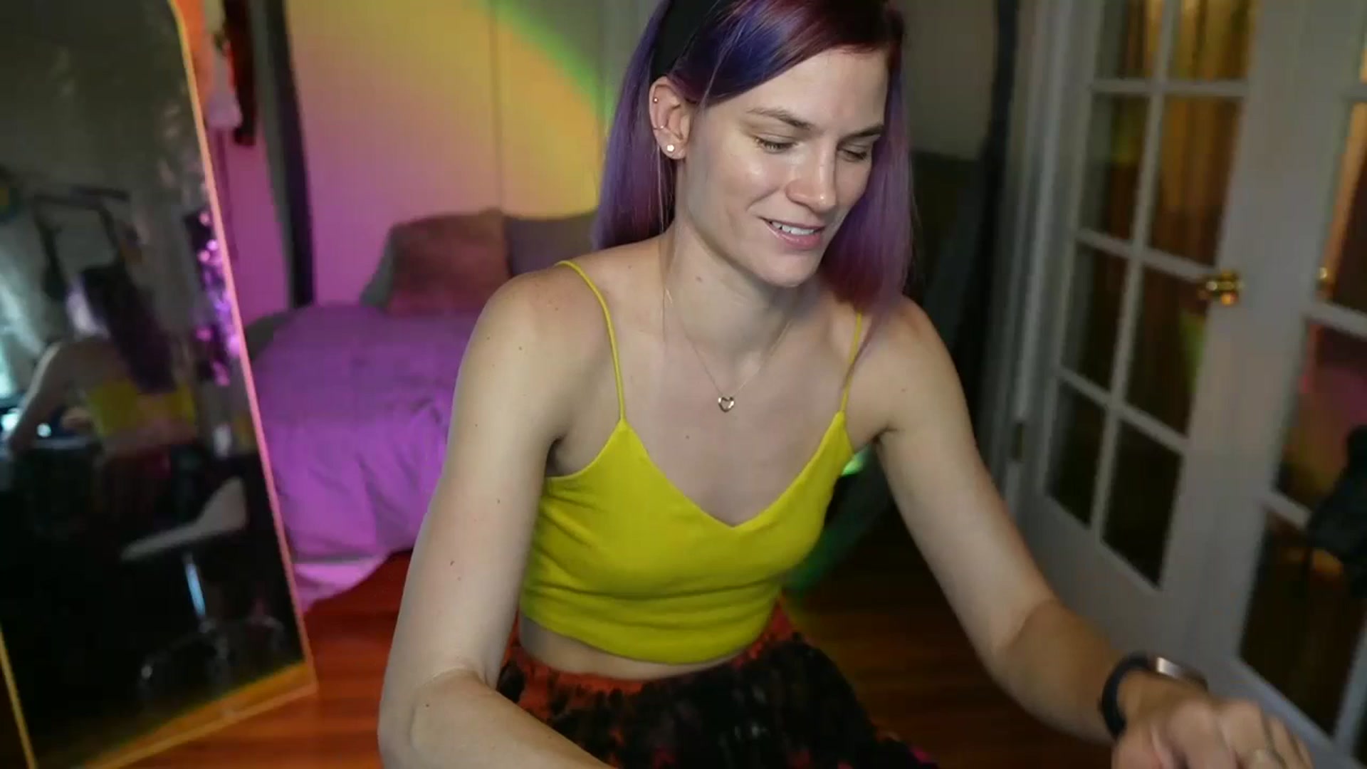 Gallery image thumbnail from Gia_Bday's myfreecams stream on, 08/29/2023, 22:36 image 19 of 20