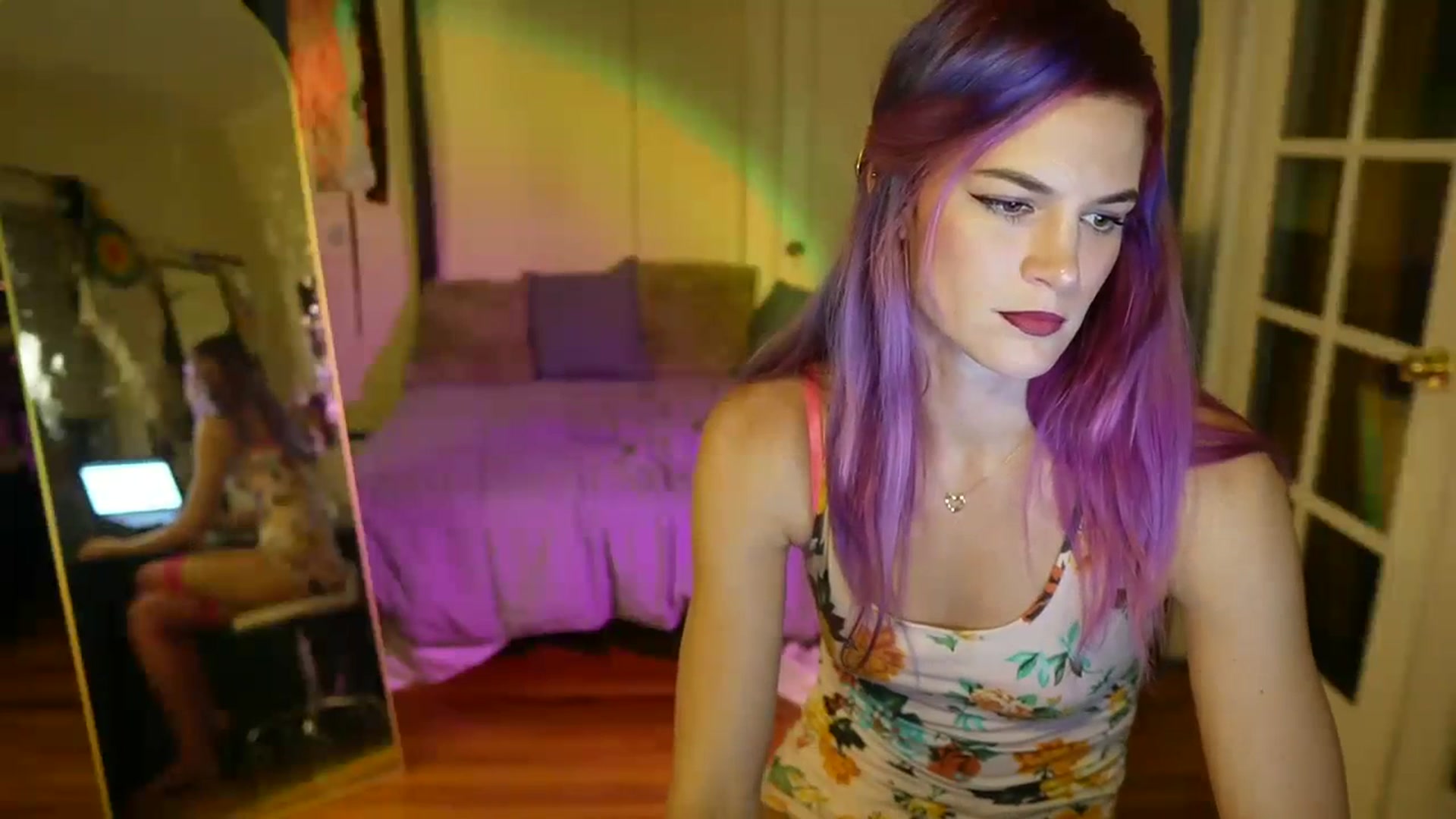 Gallery image thumbnail from Gia_Bday's myfreecams stream on, 08/31/2023, 03:12 image 4 of 20