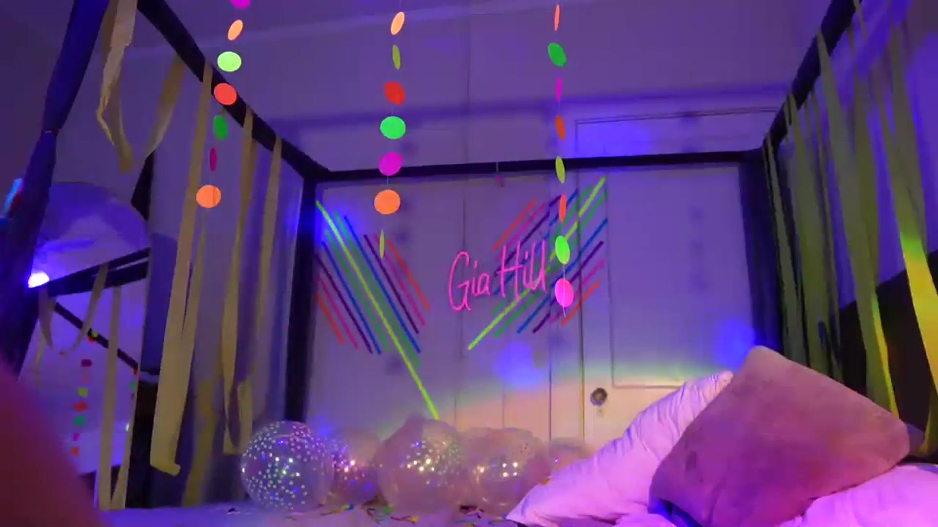 Gallery image thumbnail from Gia_Bday's myfreecams stream on, 09/01/2023, 07:31 image 17 of 20
