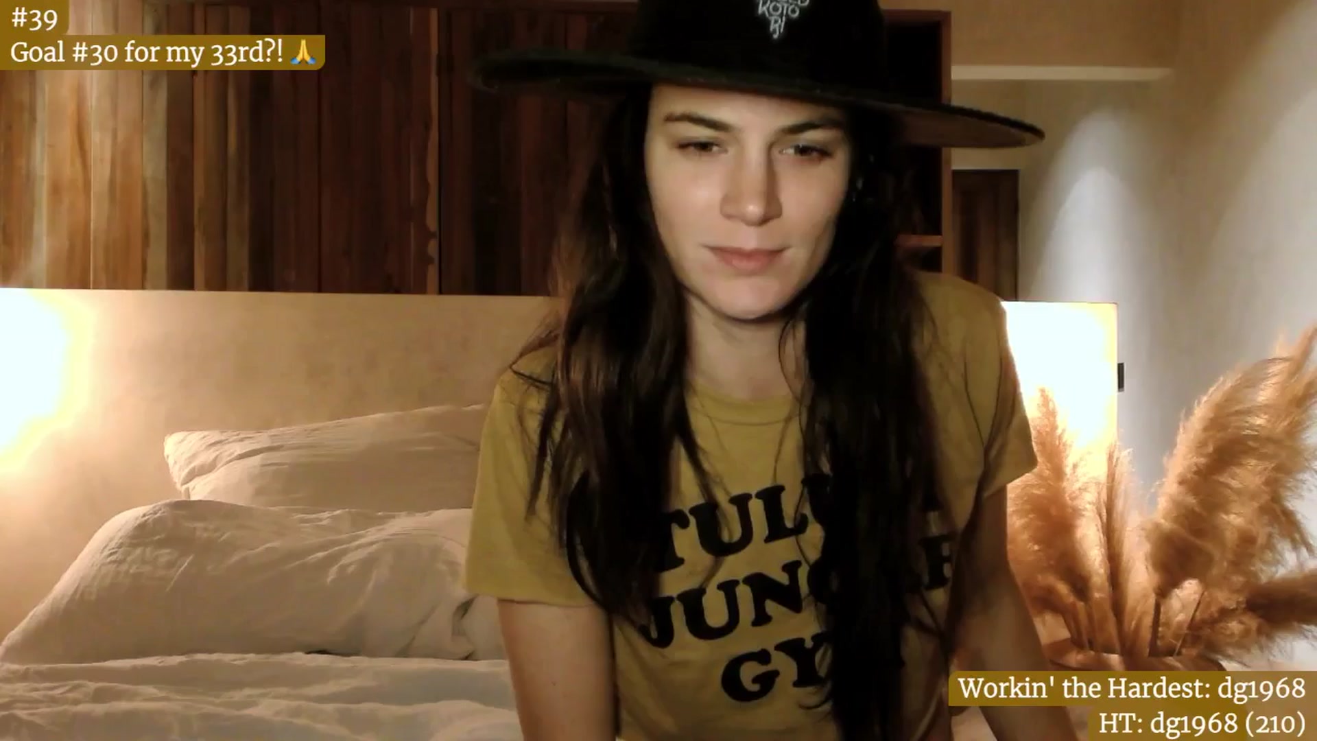 Gallery image thumbnail from Gia_Bday's myfreecams stream on, 08/22/2024, 03:35 image 3 of 20