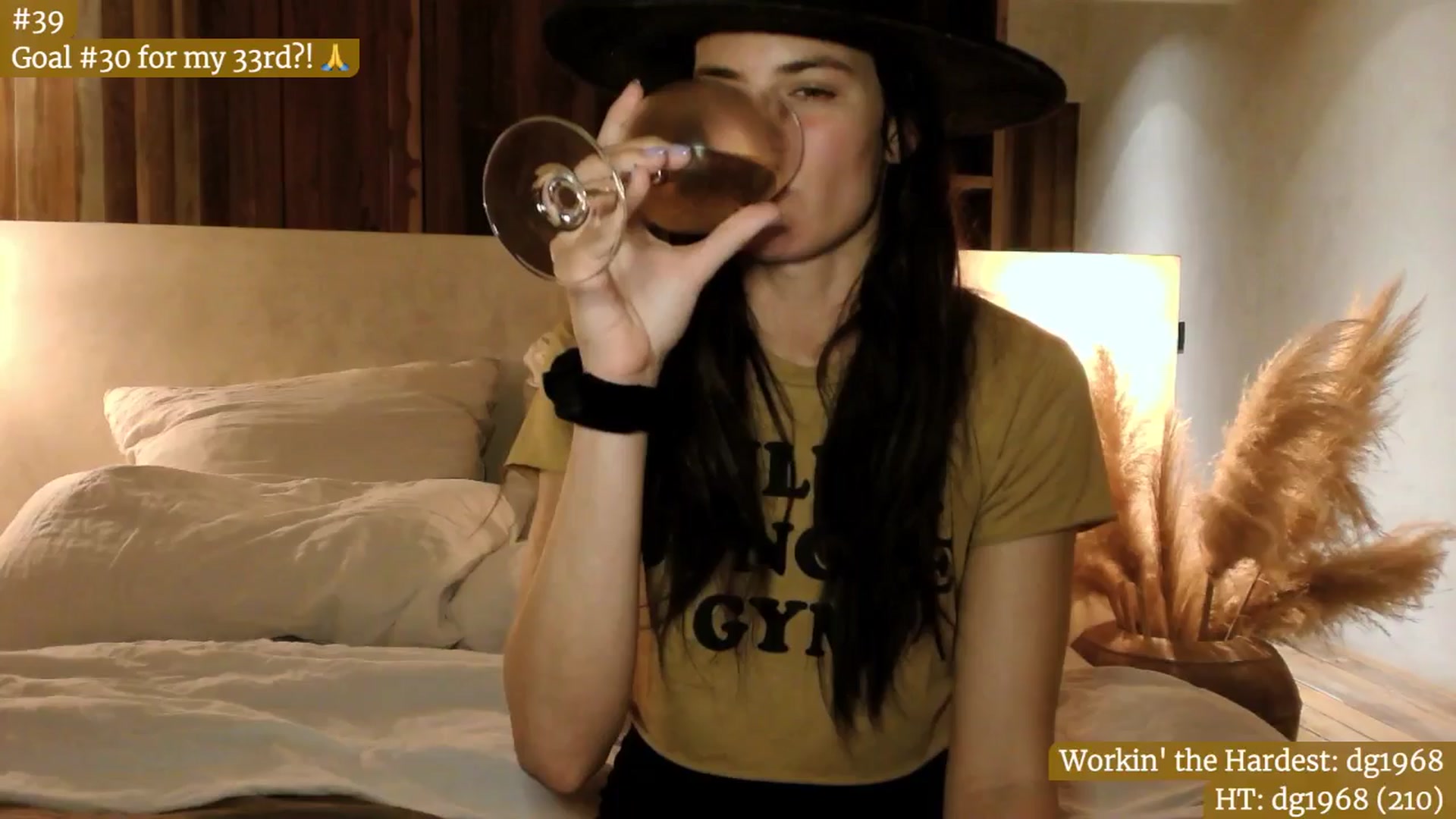 Gallery image thumbnail from Gia_Bday's myfreecams stream on, 08/22/2024, 03:35 image 14 of 20