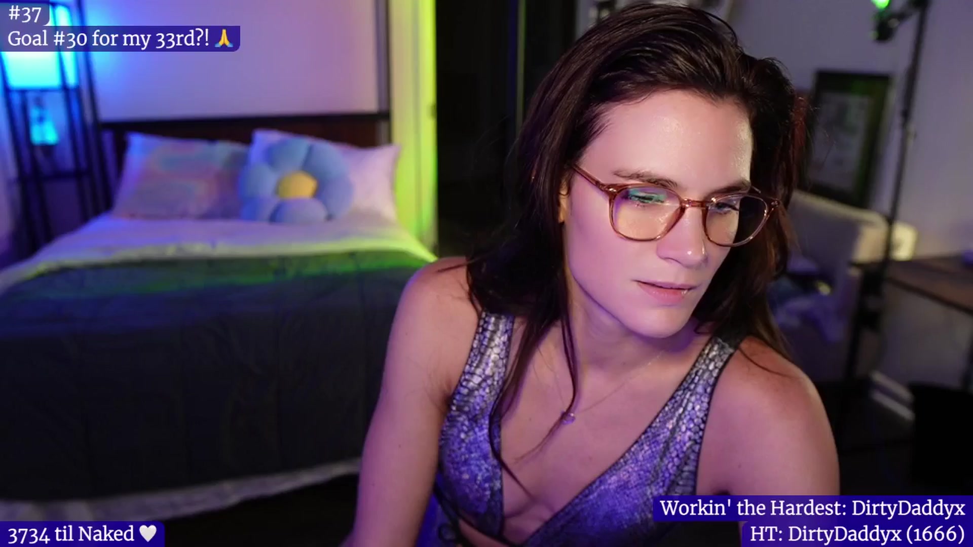 Gallery image thumbnail from Gia_Bday's myfreecams stream on, 08/25/2024, 04:22 image 4 of 20