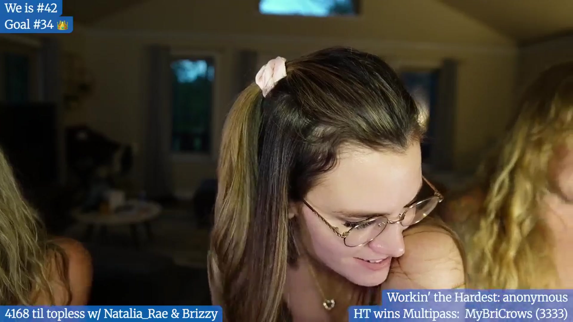 Gallery image thumbnail from Gia_Bday's myfreecams stream on, 08/14/2025, 03:33 image 16 of 20