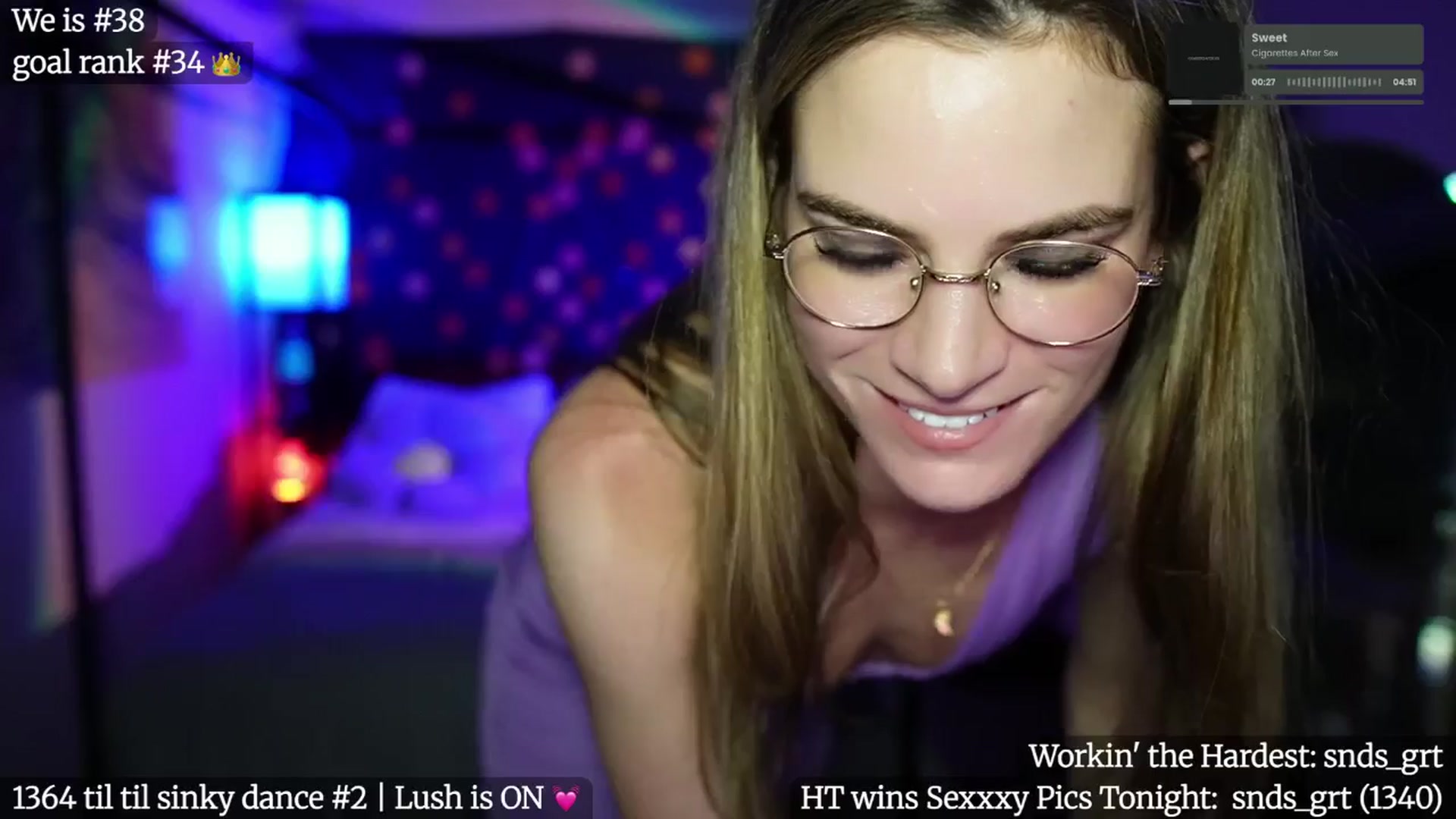 Gallery image thumbnail from Gia_Bday's myfreecams stream on, 08/20/2025, 04:43 image 4 of 20