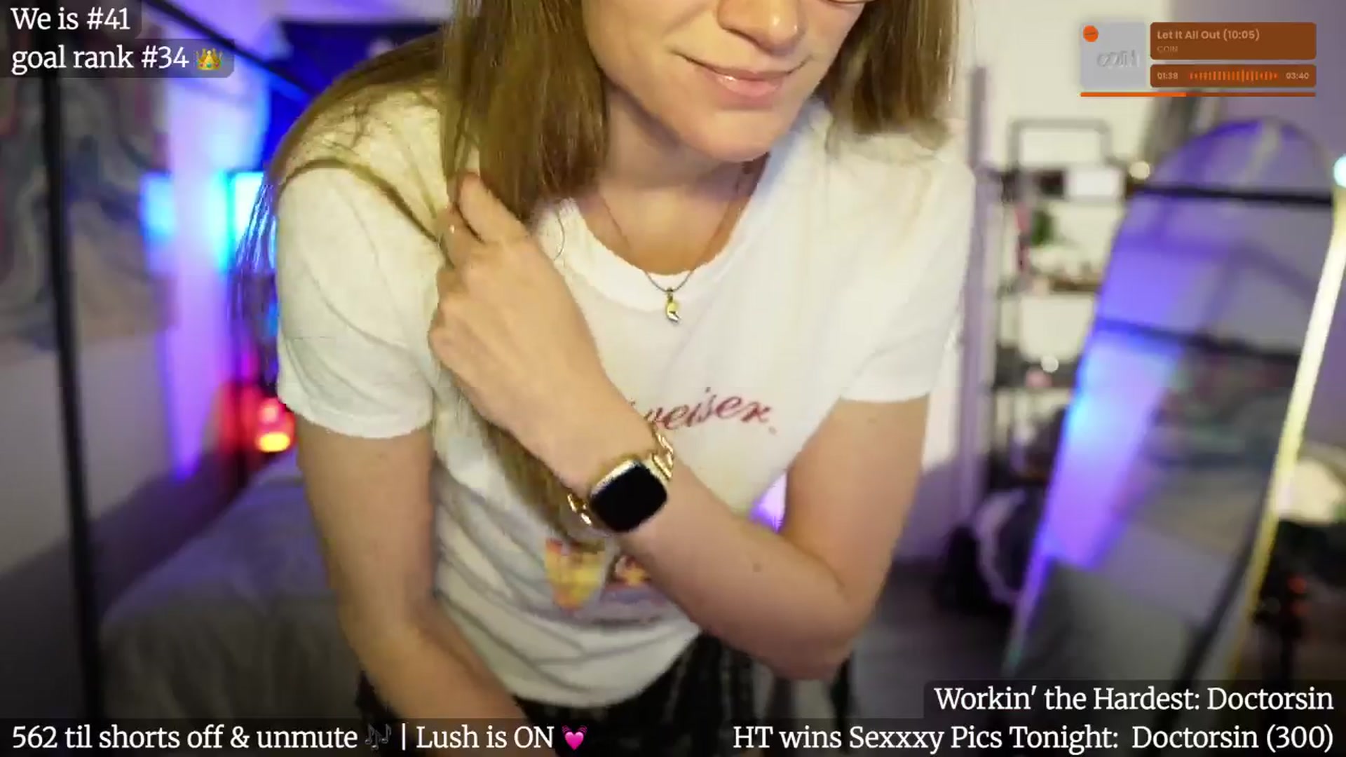 Gallery image thumbnail from Gia_Bday's myfreecams stream on, 08/22/2025, 03:48 image 8 of 20