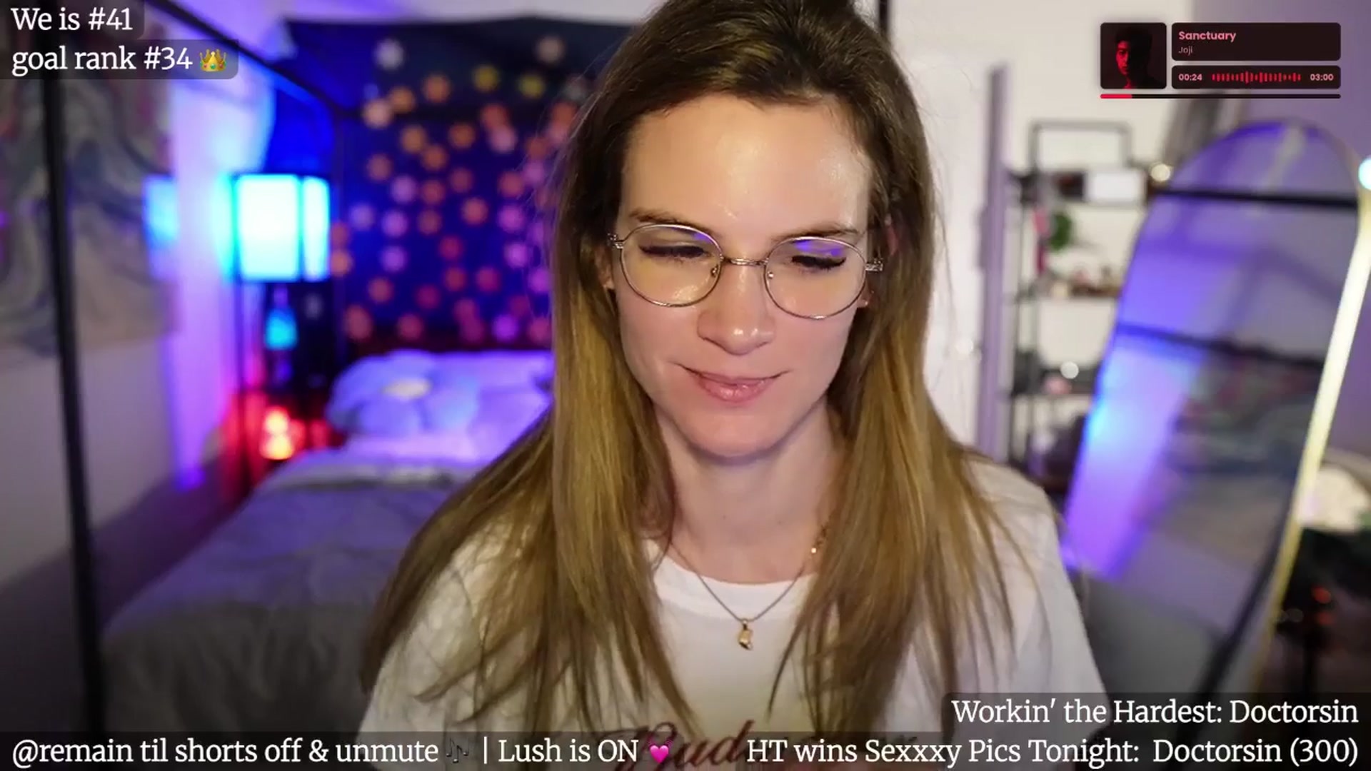 Gallery image thumbnail from Gia_Bday's myfreecams stream on, 08/22/2025, 03:48 image 16 of 20