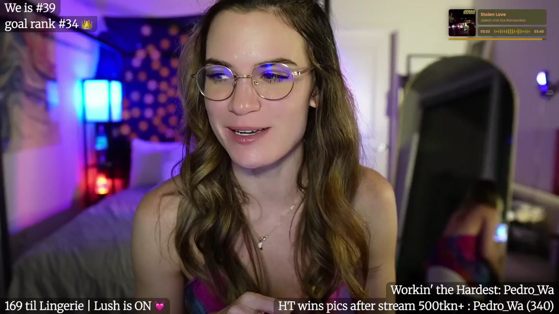 Gallery image thumbnail from Gia_Bday's myfreecams stream on, 08/28/2025, 04:10 image 16 of 20