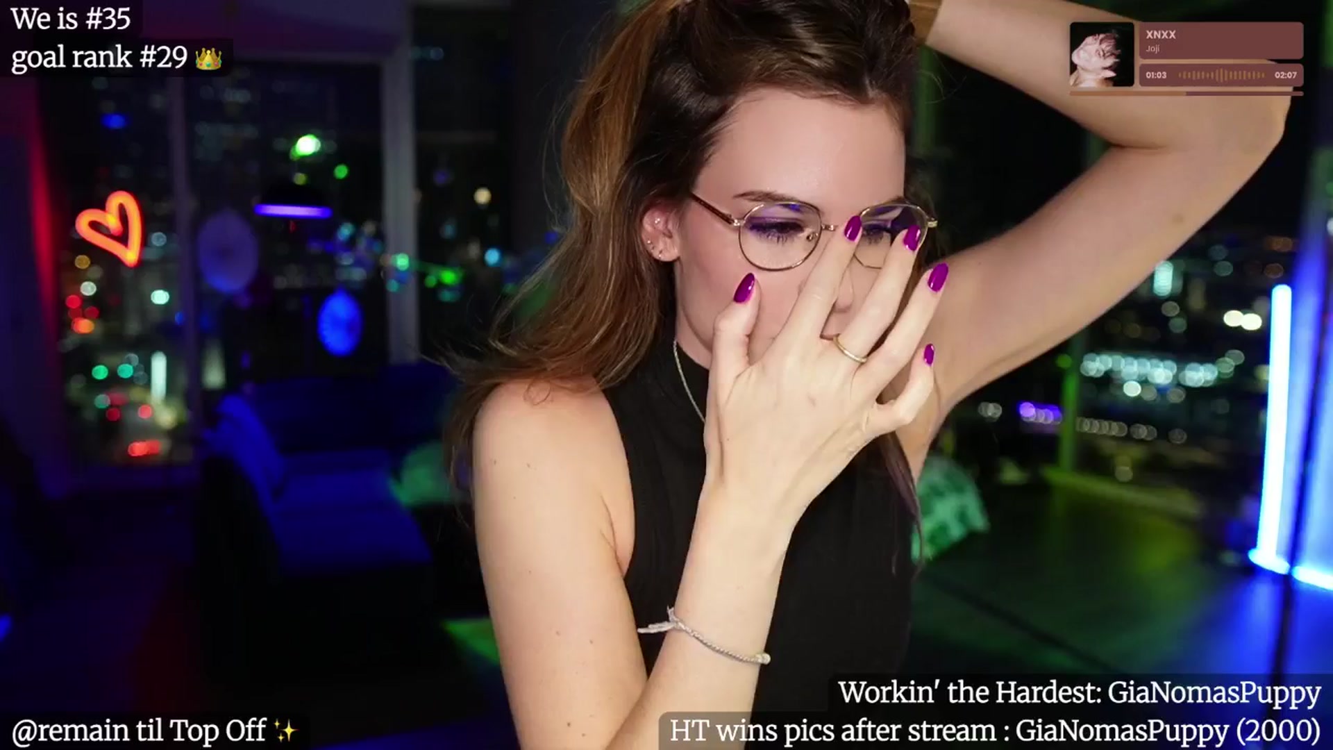 Gallery image thumbnail from Gia_Bday's myfreecams stream on, 09/01/2025, 03:29 image 10 of 20