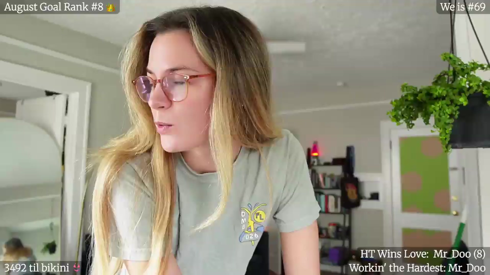 Gallery image thumbnail from Gia_Bday's myfreecams stream on, 08/20/2026, 22:23 image 2 of 20
