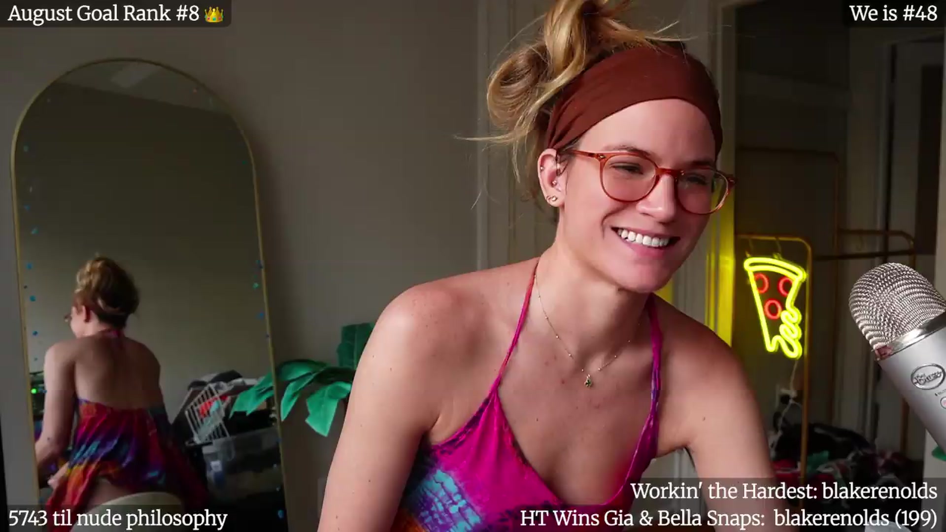 Gallery image thumbnail from Gia_Bday's myfreecams stream on, 08/25/2026, 24:01 image 10 of 20