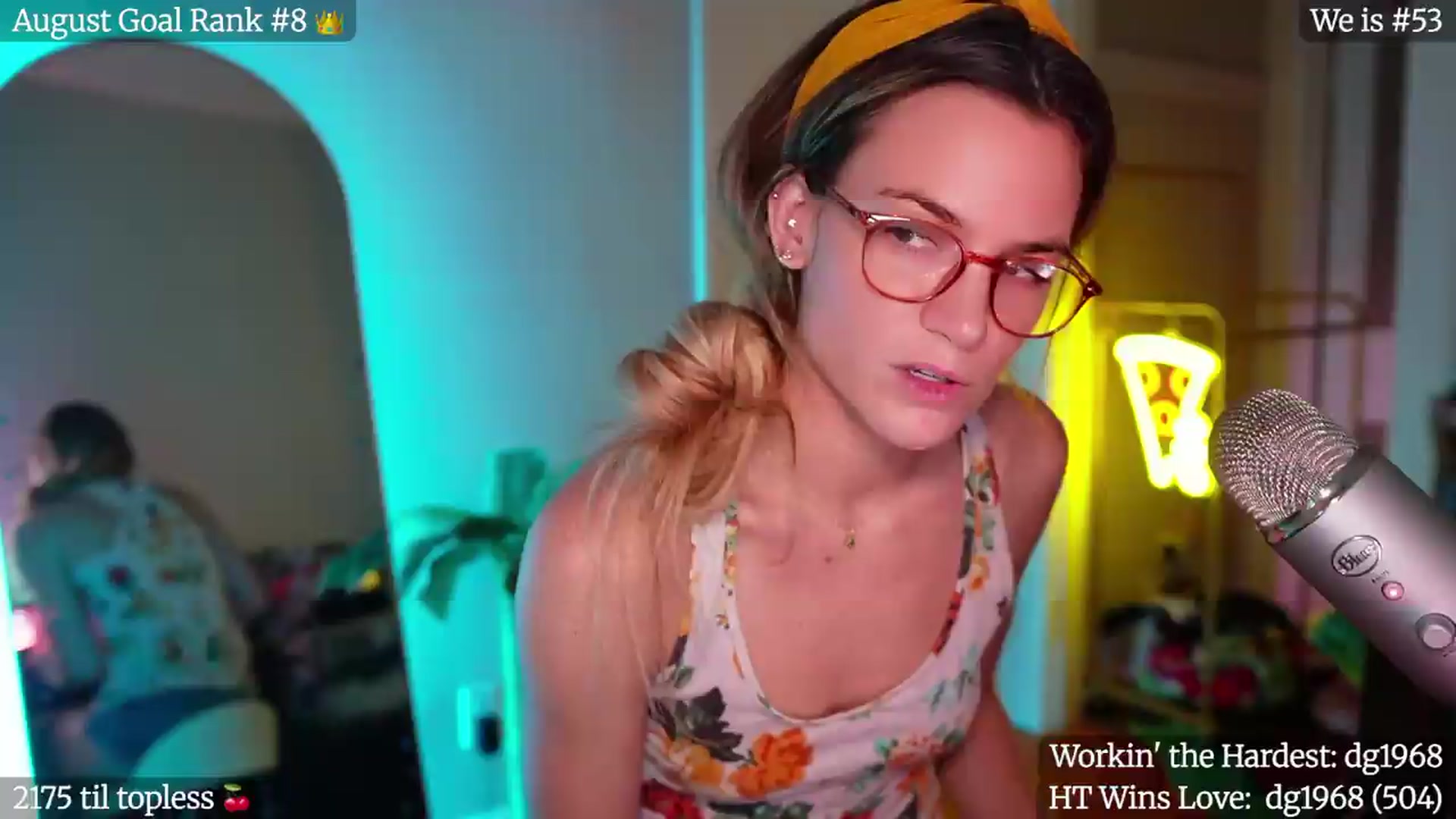 Gallery image thumbnail from Gia_Bday's myfreecams stream on, 08/27/2026, 04:24 image 2 of 20