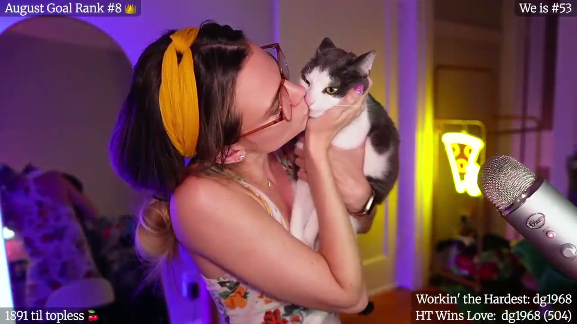 Gallery image thumbnail from Gia_Bday's myfreecams stream on, 08/27/2026, 04:24 image 5 of 20