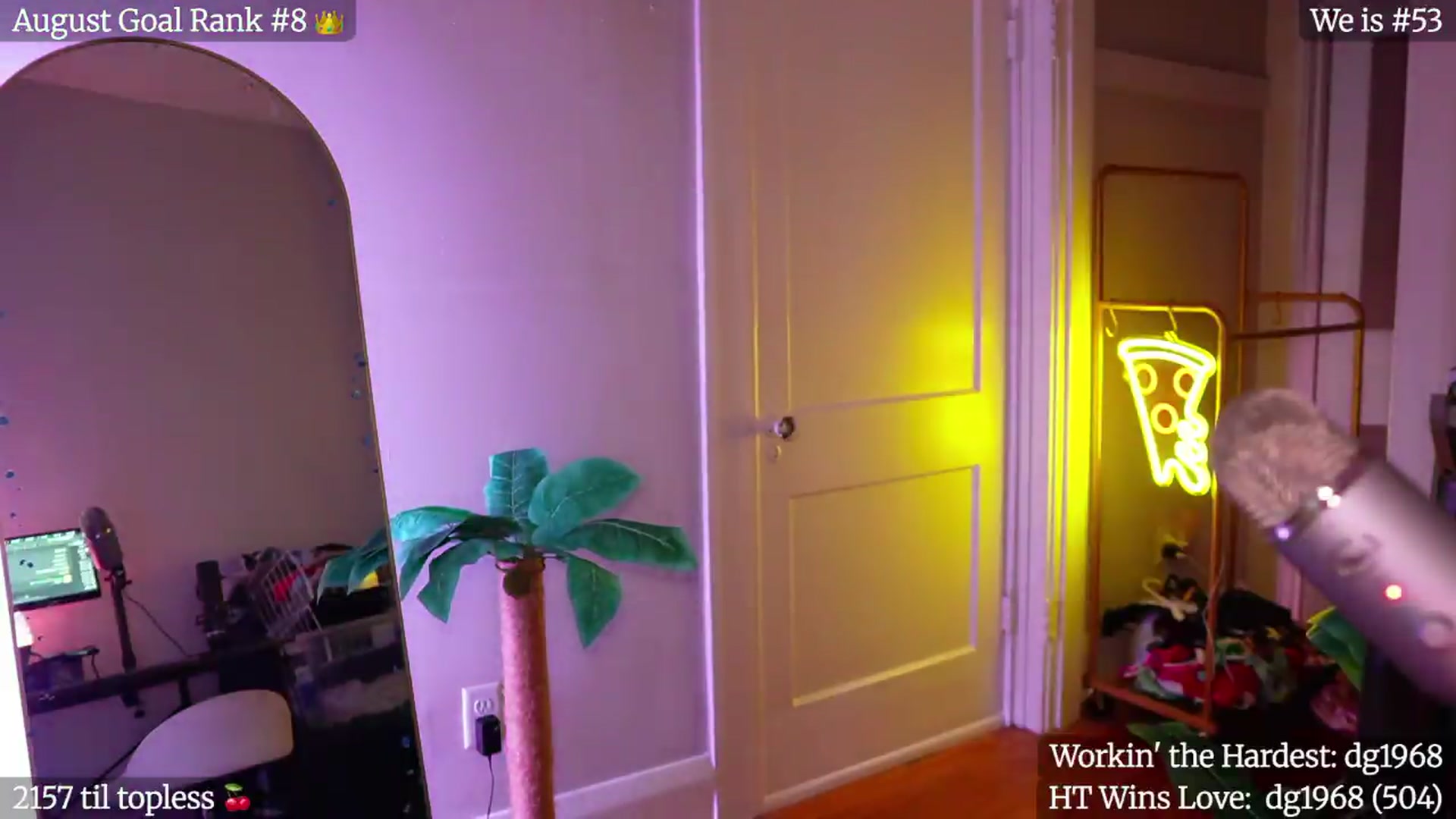 Gallery image thumbnail from Gia_Bday's myfreecams stream on, 08/27/2026, 04:24 image 3 of 20