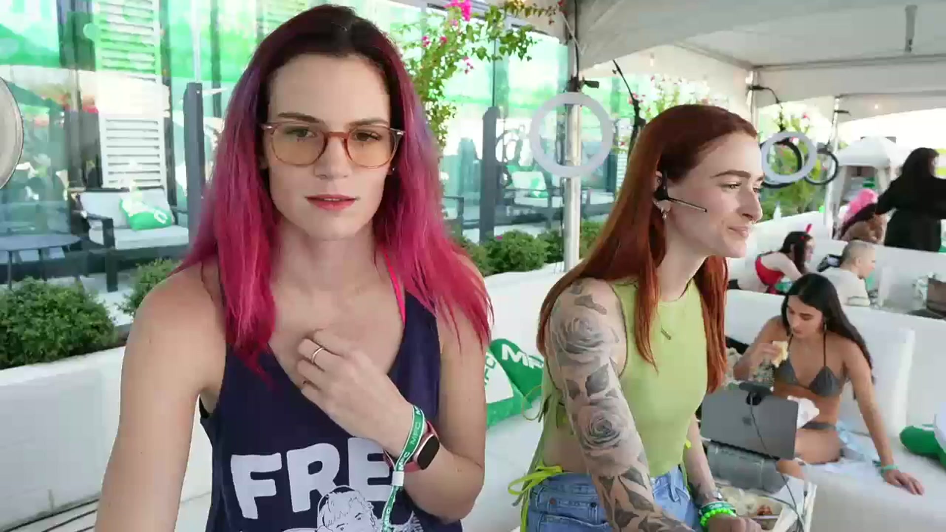 Gallery image thumbnail from Gia_Exotic's myfreecams stream on, 10/11/2023, 22:55 image 6 of 20