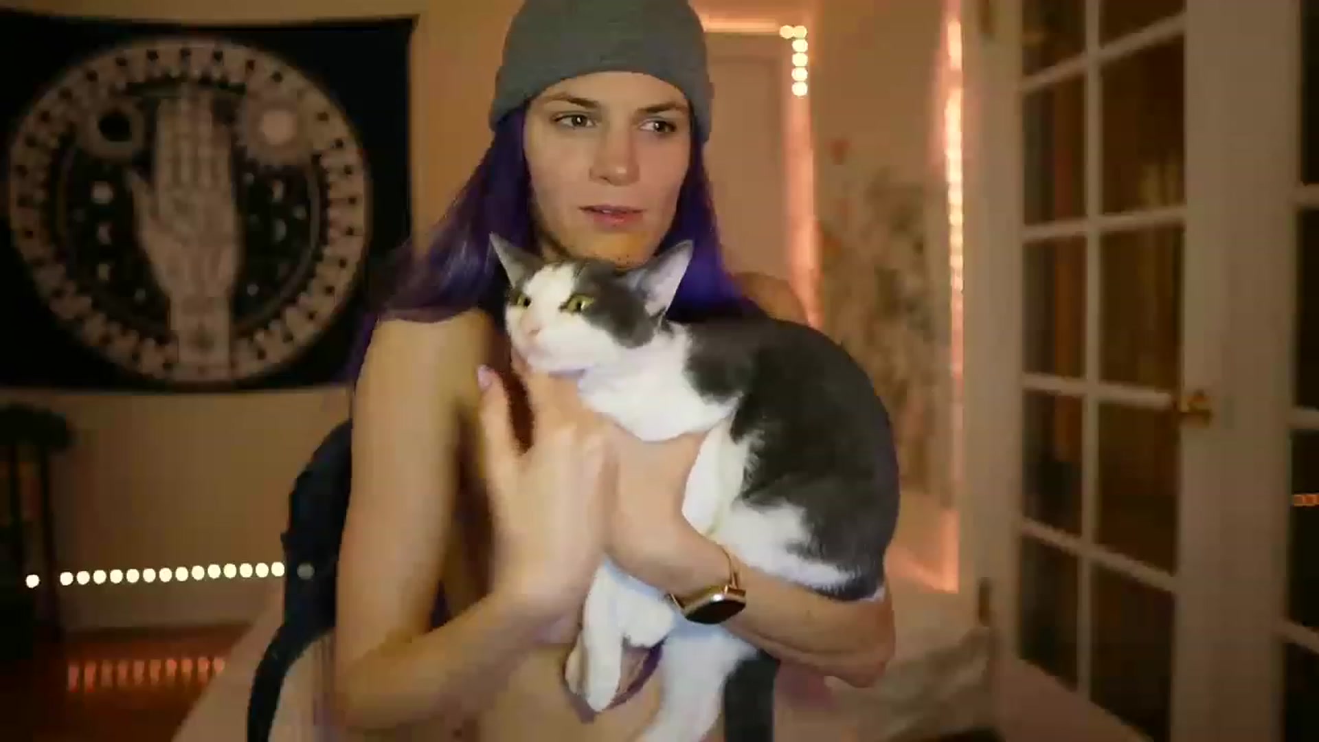 Gallery image thumbnail from Gia_Hill's myfreecams stream on, 11/22/2022, 01:08 image 20 of 20