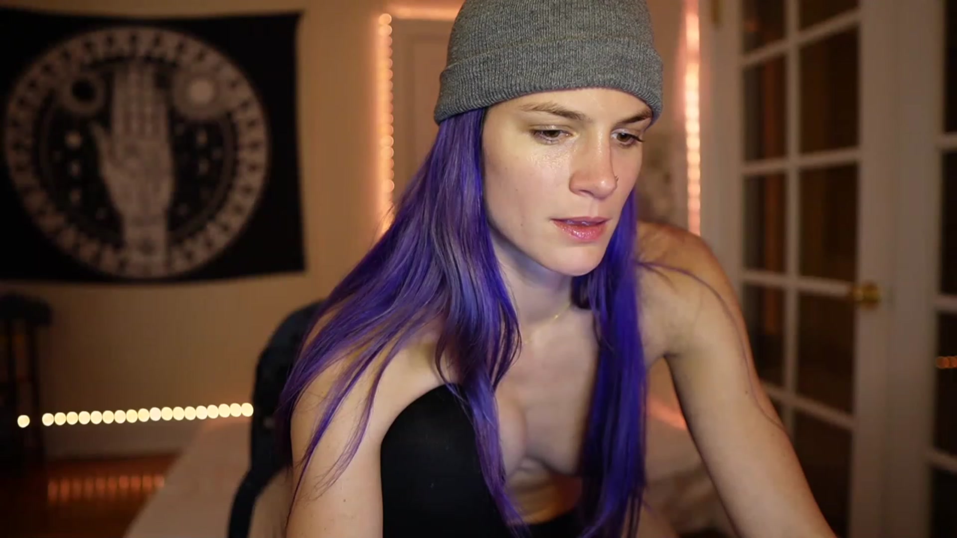Gallery image thumbnail from Gia_Hill's myfreecams stream on, 11/22/2022, 01:08 image 5 of 20