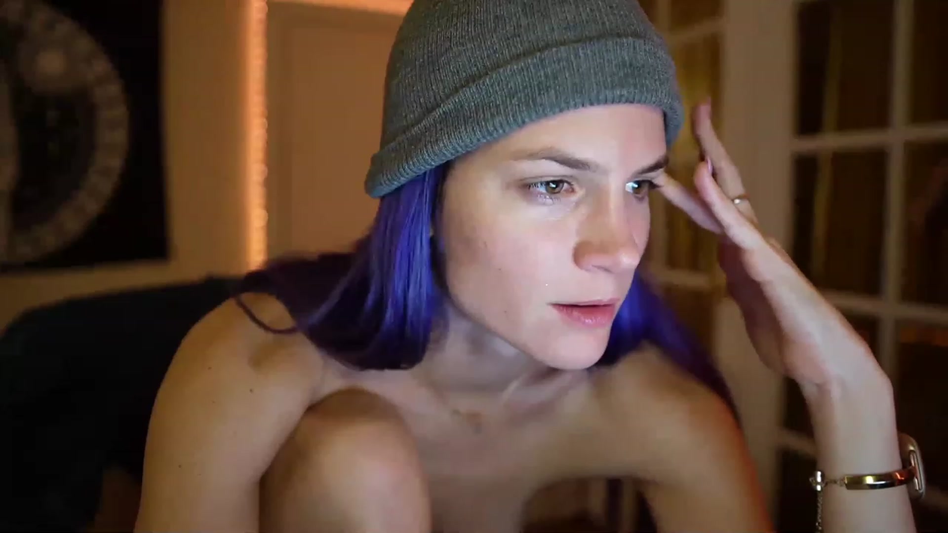 Gallery image thumbnail from Gia_Hill's myfreecams stream on, 11/22/2022, 02:32 image 8 of 20