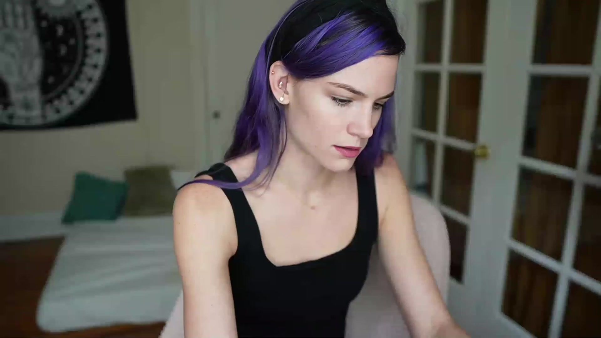 Gallery image thumbnail from Gia_Hill's myfreecams stream on, 11/27/2022, 20:12 image 1 of 20