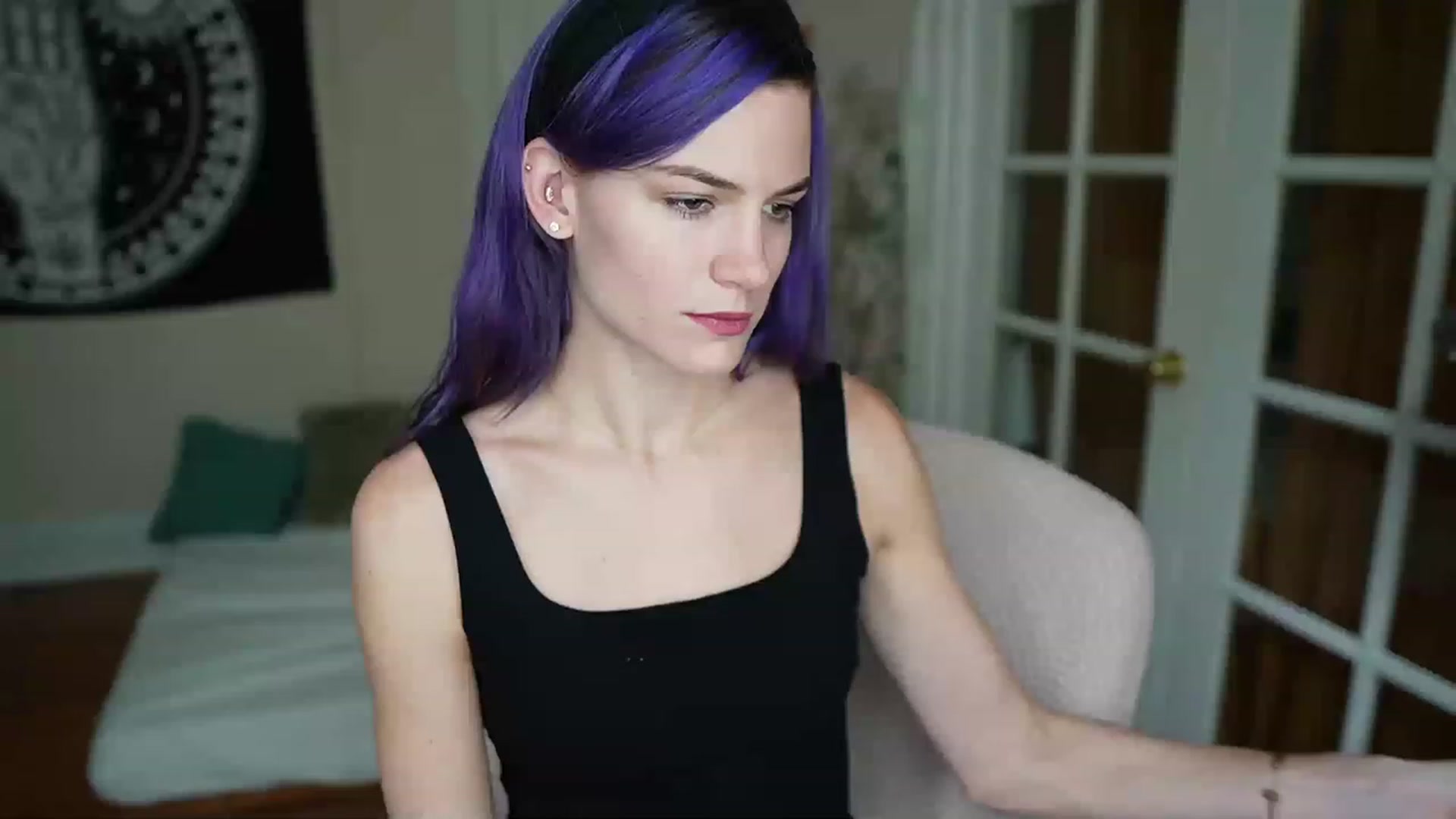 Gallery image thumbnail from Gia_Hill's myfreecams stream on, 11/27/2022, 20:12 image 16 of 20