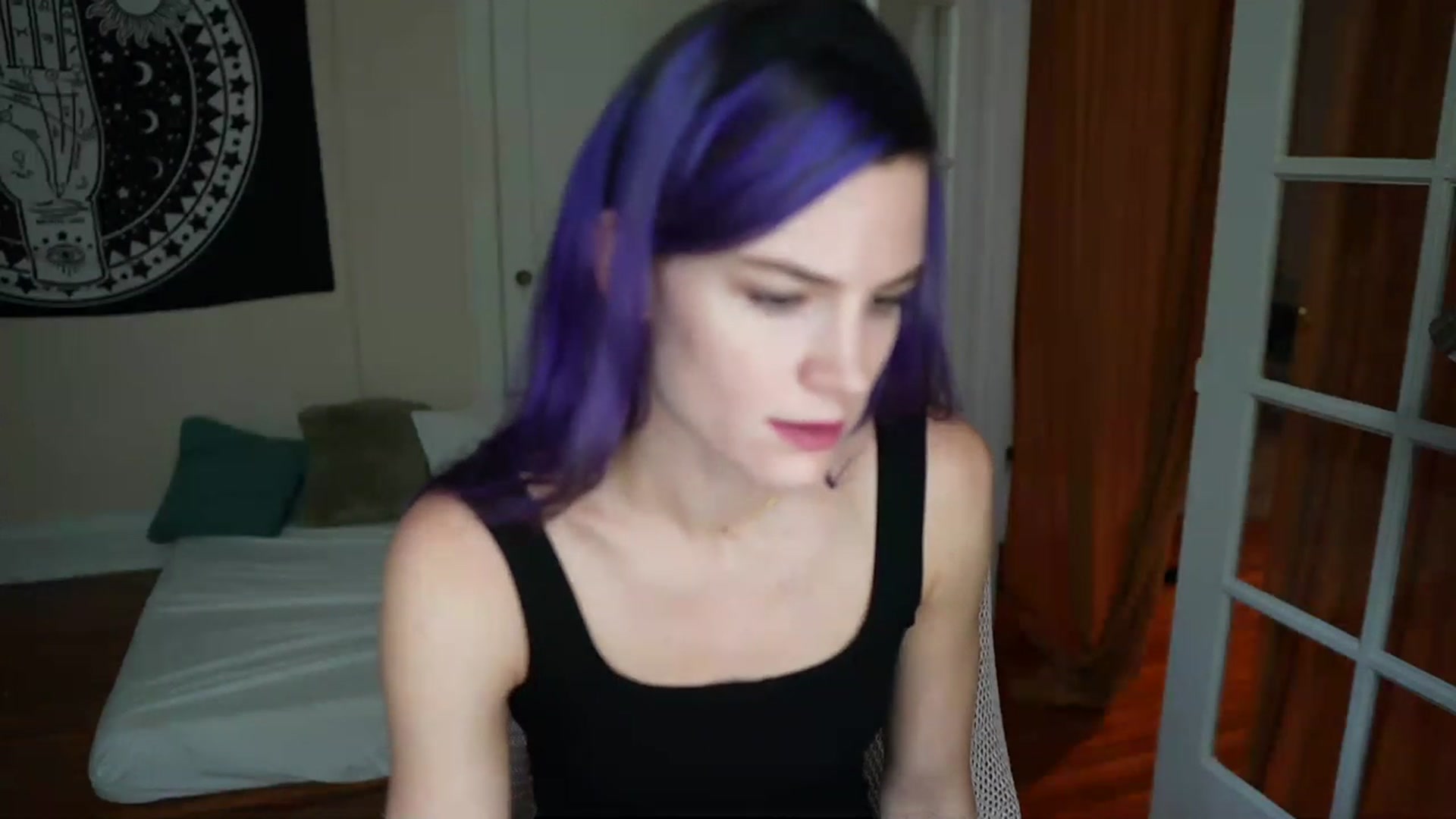 Gallery image thumbnail from Gia_Hill's myfreecams stream on, 11/27/2022, 20:12 image 18 of 20