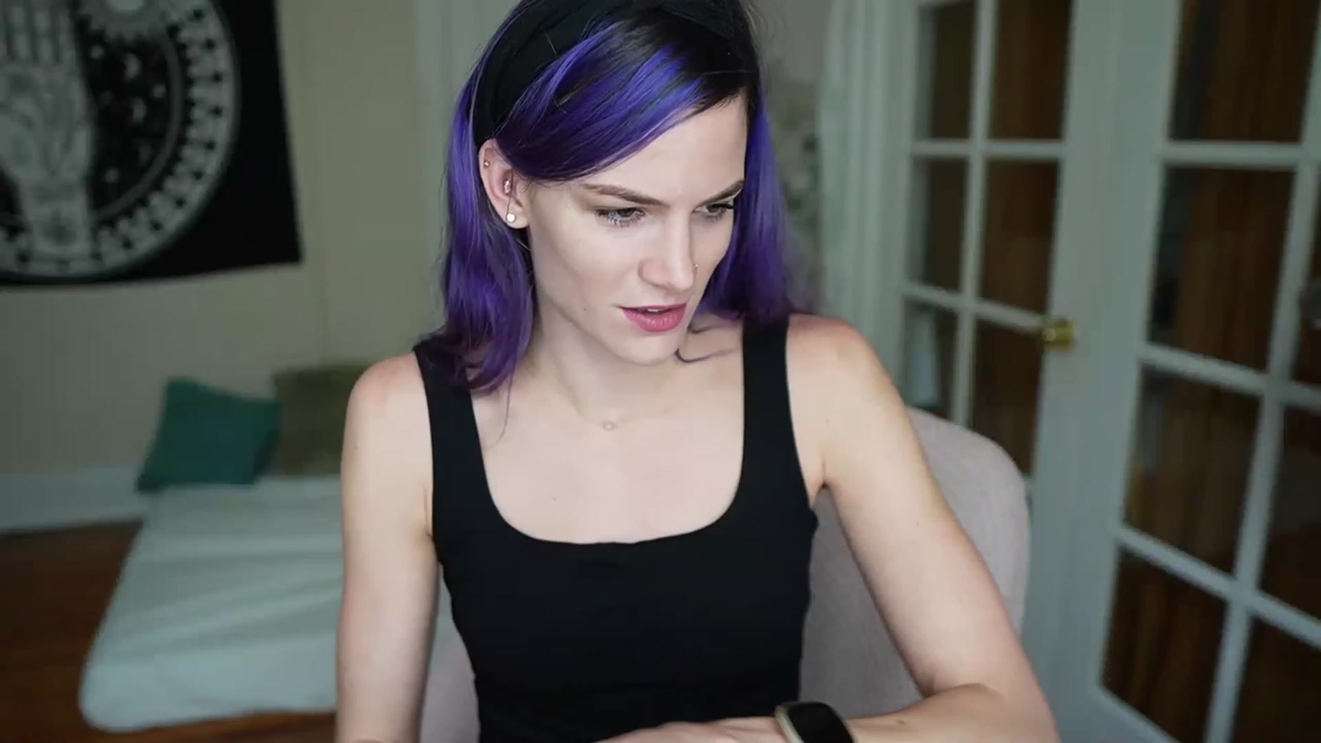 Gallery image thumbnail from Gia_Hill's myfreecams stream on, 11/27/2022, 20:12 image 7 of 20