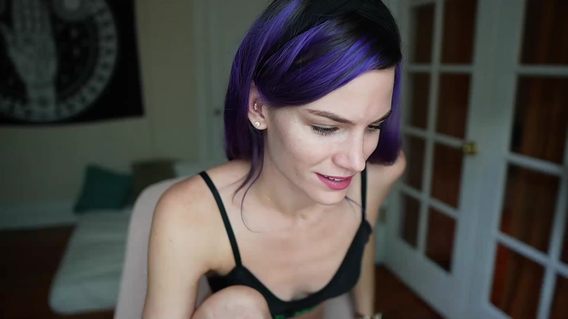 Gallery image thumbnail from Gia_Hill's myfreecams stream on, 11/27/2022, 22:13 image 7 of 20