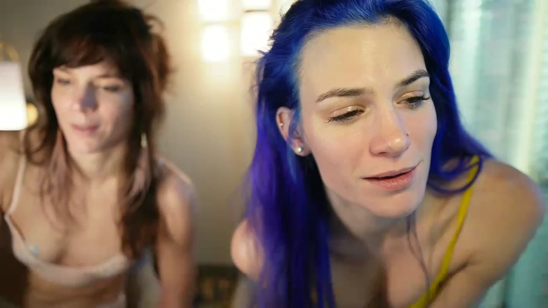 Gallery image thumbnail from Gia_Hill's myfreecams stream on, 01/06/2023, 23:57 image 19 of 20