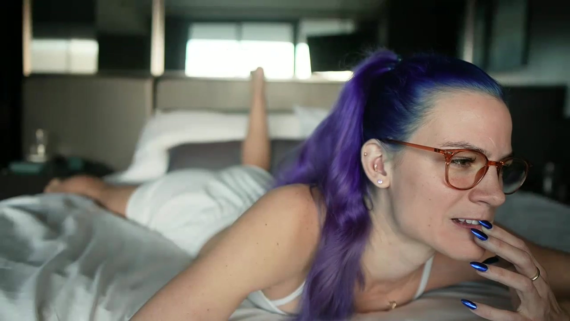 Gallery image thumbnail from Gia_Hill's myfreecams stream on, 01/11/2023, 02:09 image 2 of 20