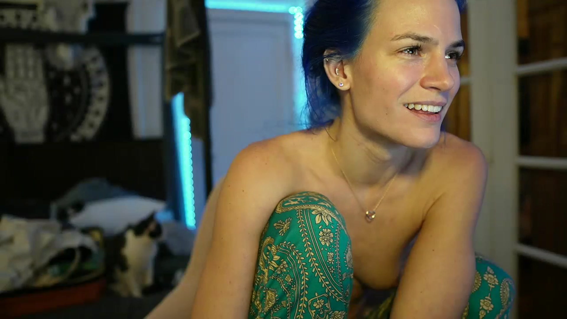 Gallery image thumbnail from Gia_Hill's myfreecams stream on, 01/14/2023, 04:09 image 15 of 20